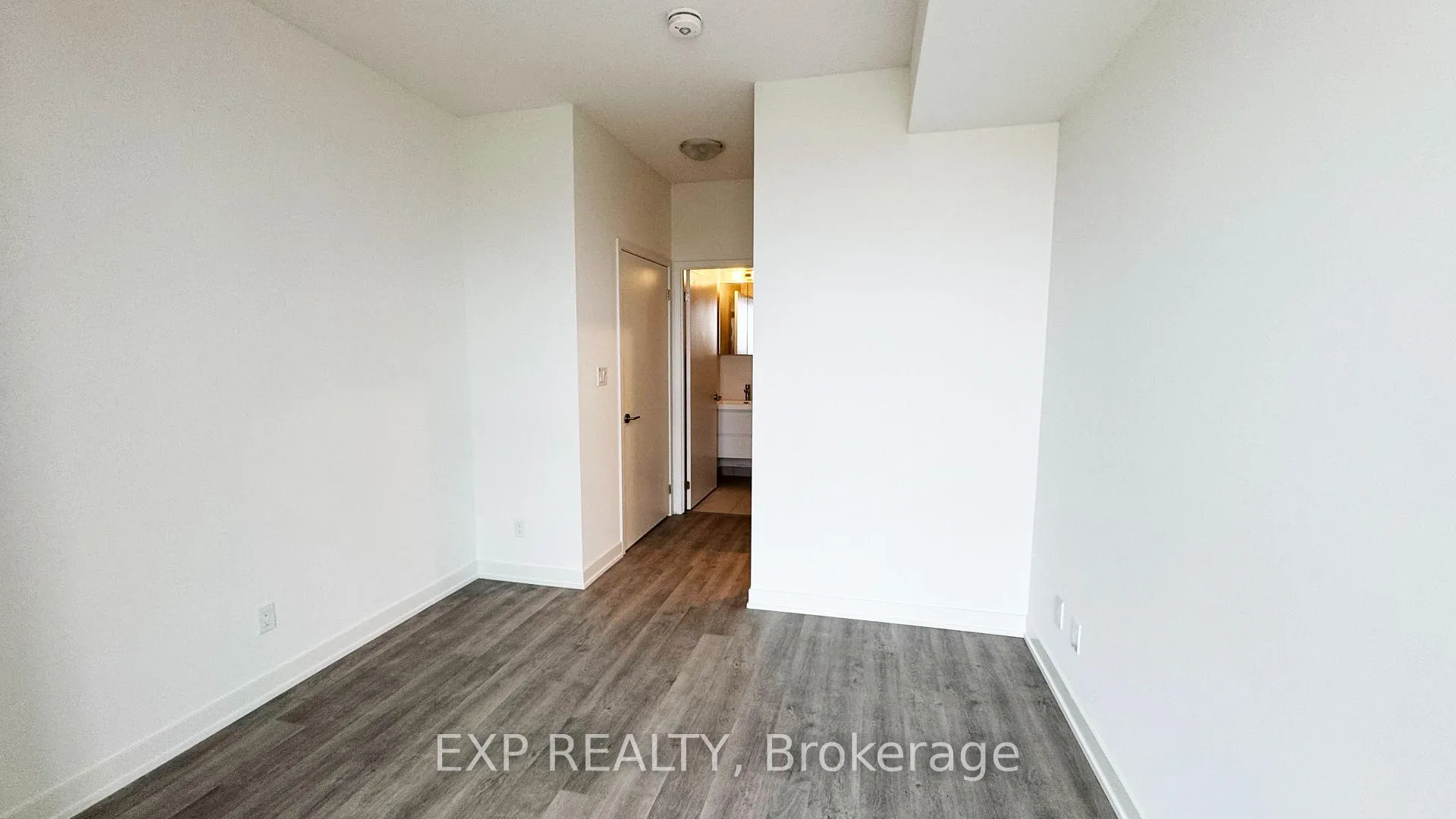 Photo 8 of Unit 1711, 292 Verdale Crossing, Markham, Unionville — HOMEH