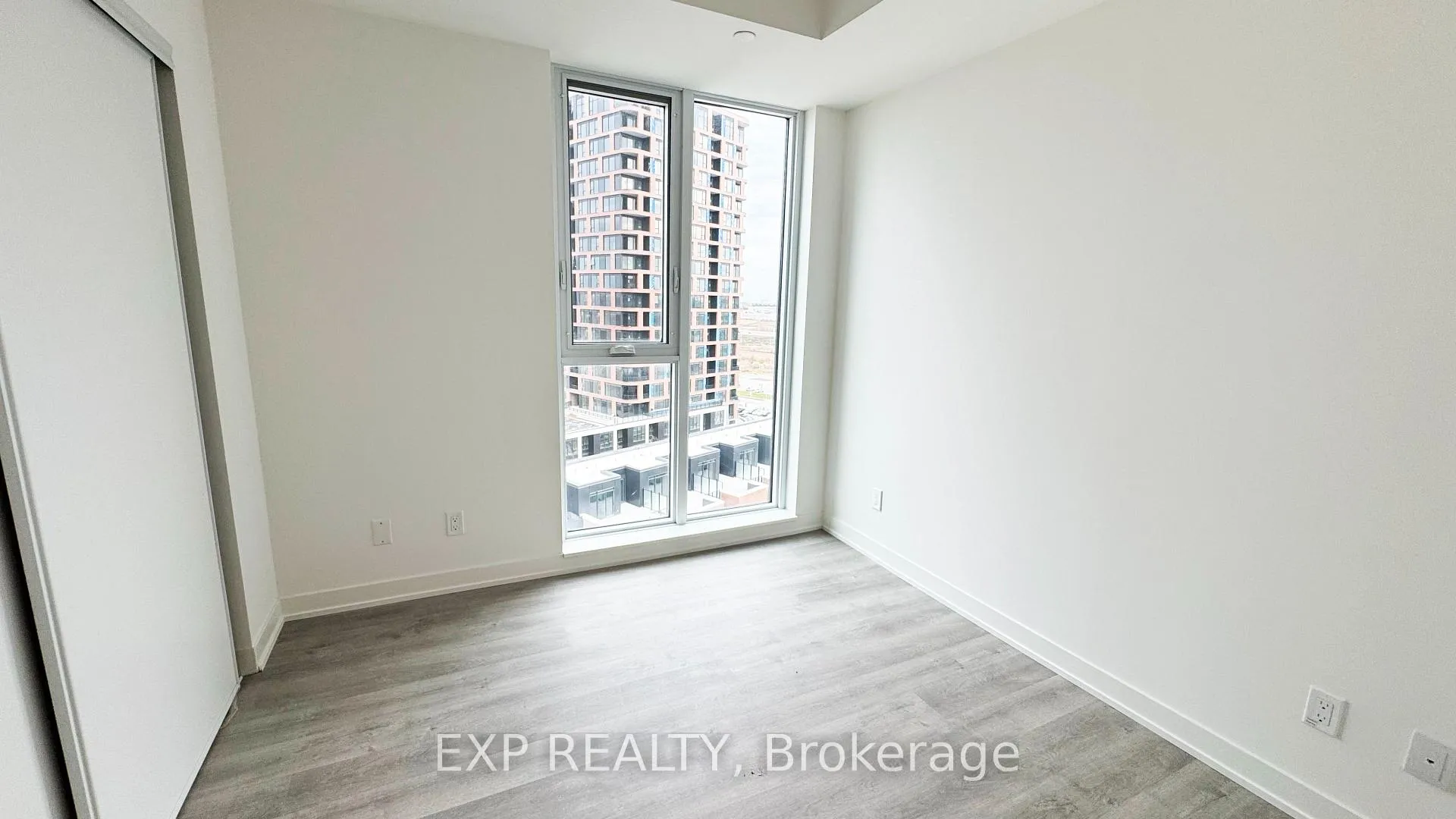 Photo 9 of Unit 1711, 292 Verdale Crossing, Markham, Unionville — HOMEH
