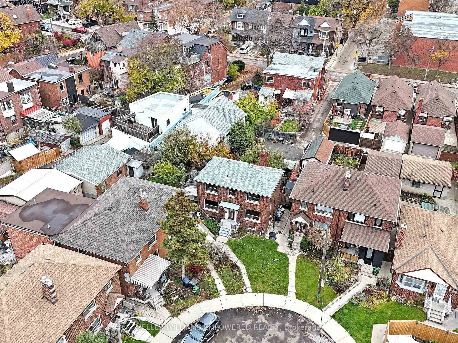 Photo 2 of 30 Carus Avenue, Toronto, Wychwood — HOMEH