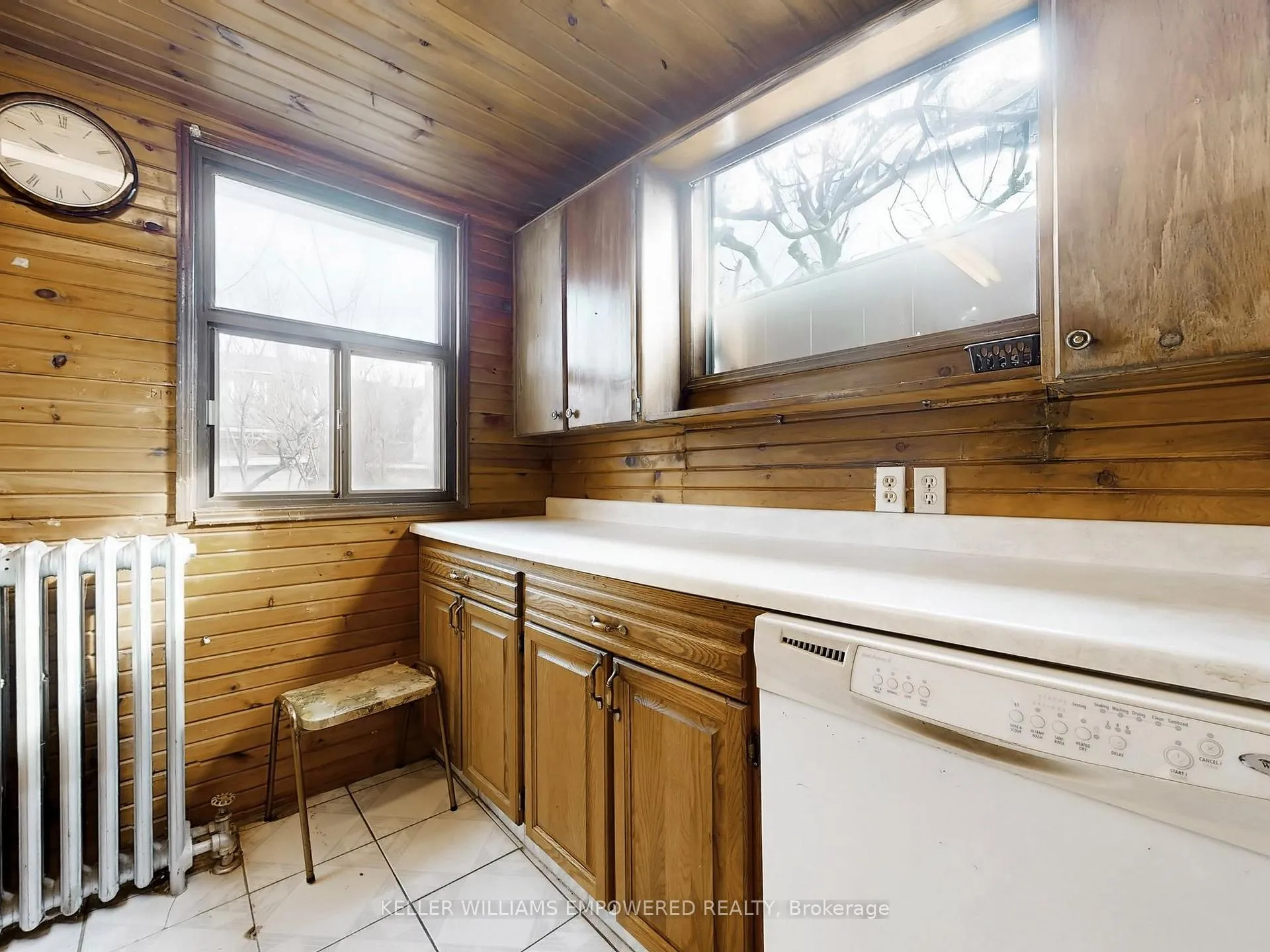 Photo 14 of 30 Carus Avenue, Toronto, Wychwood — HOMEH