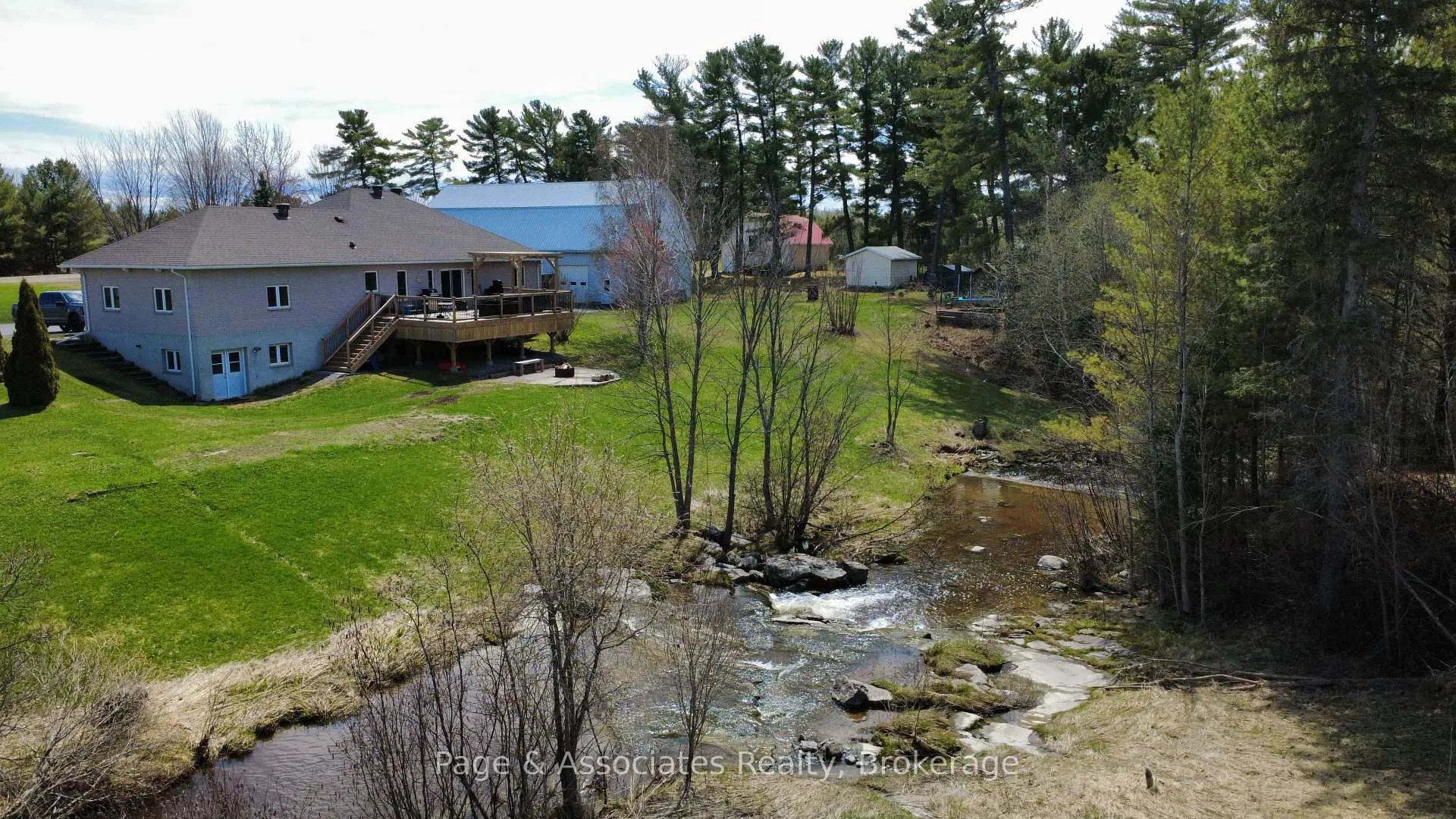 Photo 4 of 933 Arcand Road, West Nipissing, Sturgeon Falls — HOMEH