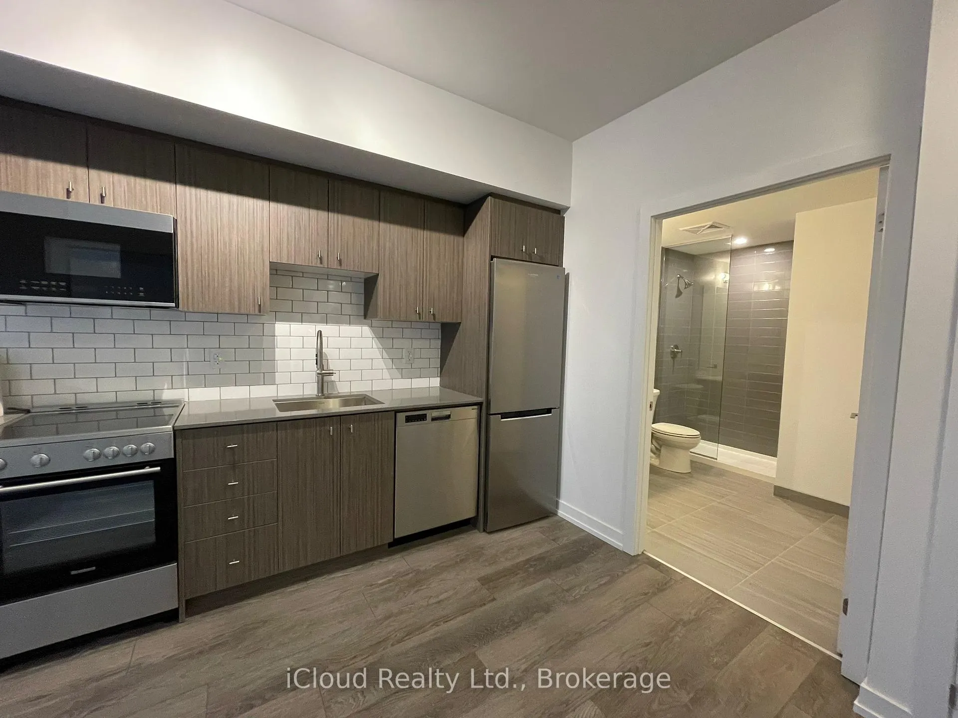 Photo 1 of Unit 714, 15 Wellington Street N, Waterloo — HOMEH