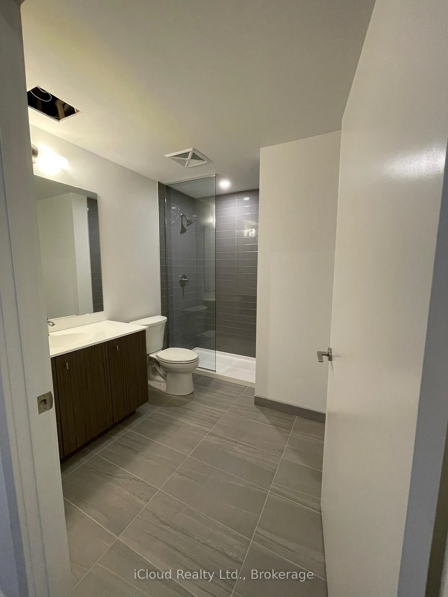 Photo 12 of Unit 714, 15 Wellington Street N, Waterloo — HOMEH