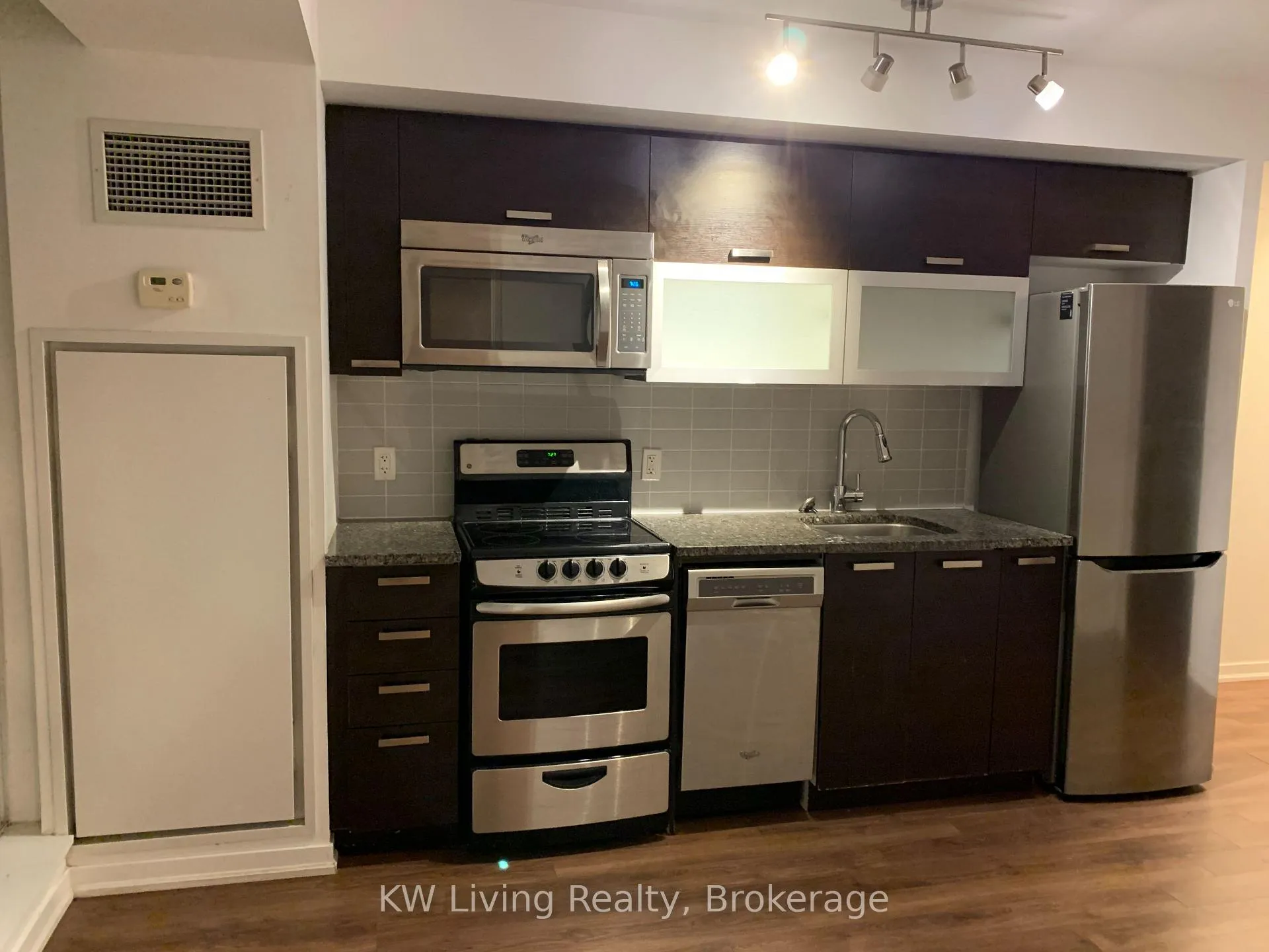 Photo 3 of Unit 321, 68 Abell Street, Toronto, Little Portugal — HOMEH