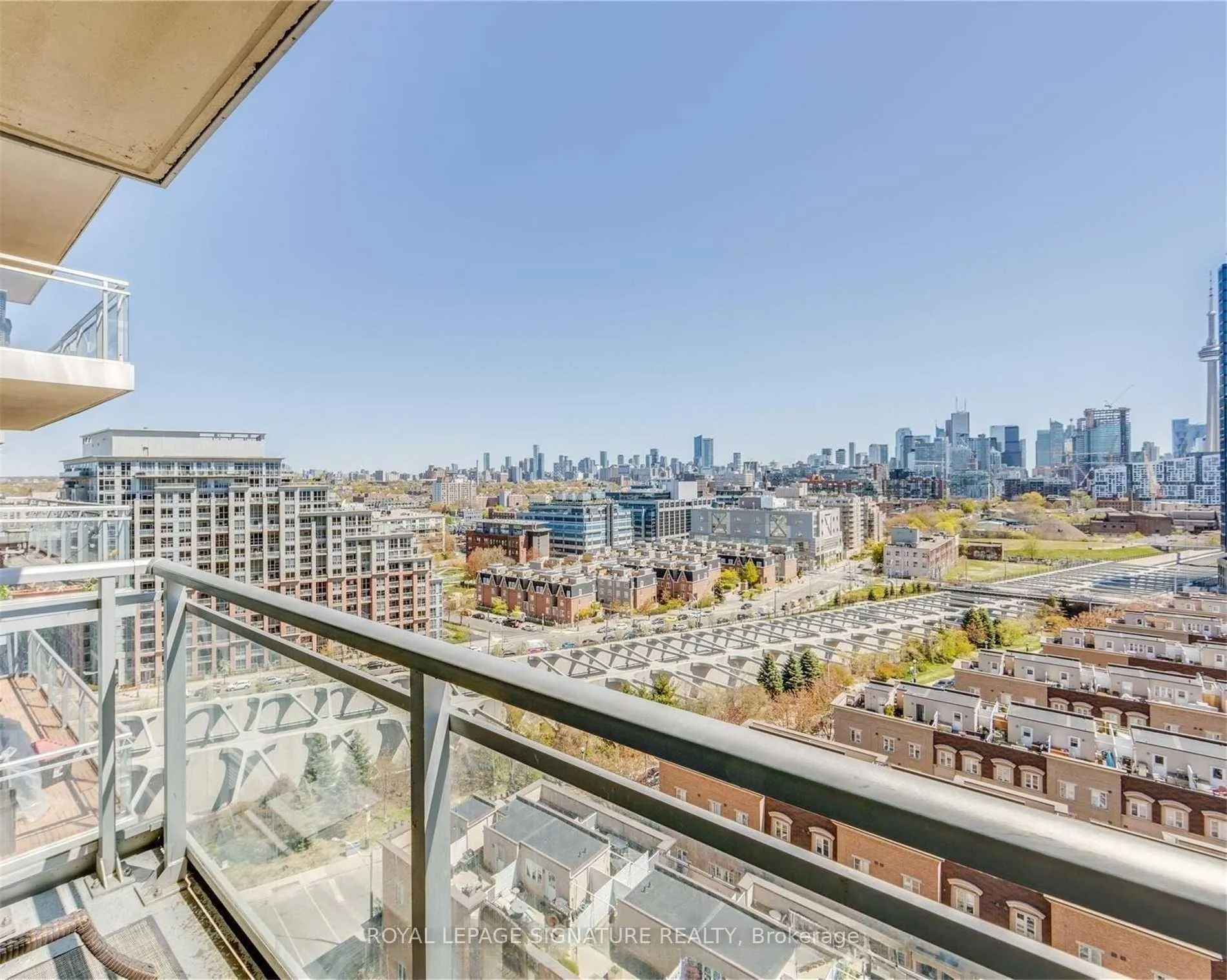 Photo 6 of Unit 1809, 80 Western Battery Road, Toronto, Niagara — HOMEH
