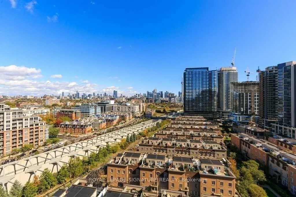 Photo 11 of Unit 1809, 80 Western Battery Road, Toronto, Niagara — HOMEH