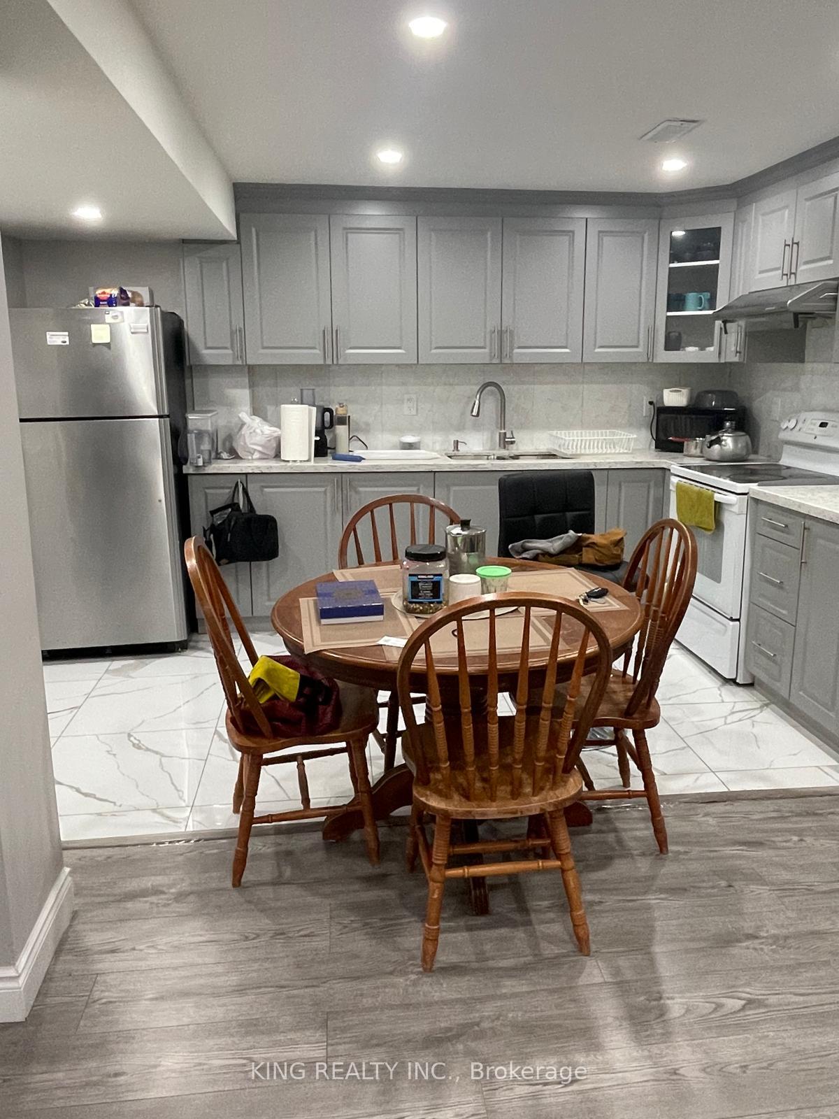 Photo 19 of 43 Cranberry Crescent, Brampton, Fletcher's Creek South — HOMEH