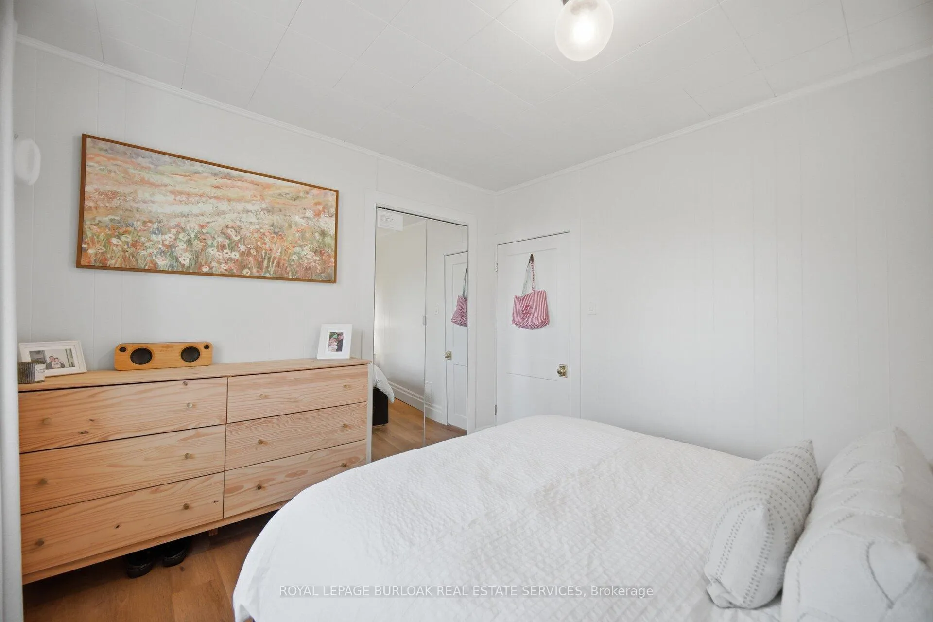 Photo 18 of 117 Norfolk Avenue, Cambridge — HOMEH