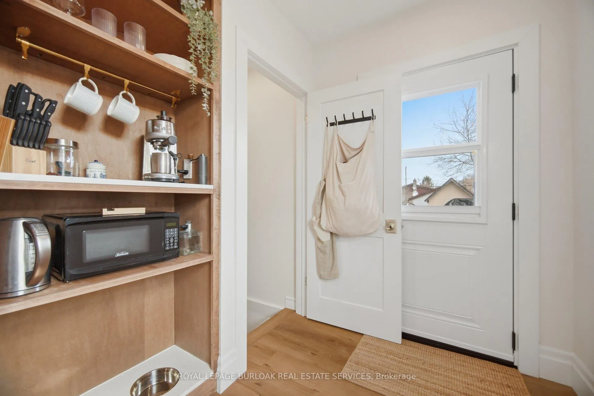 Photo 24 of 117 Norfolk Avenue, Cambridge — HOMEH