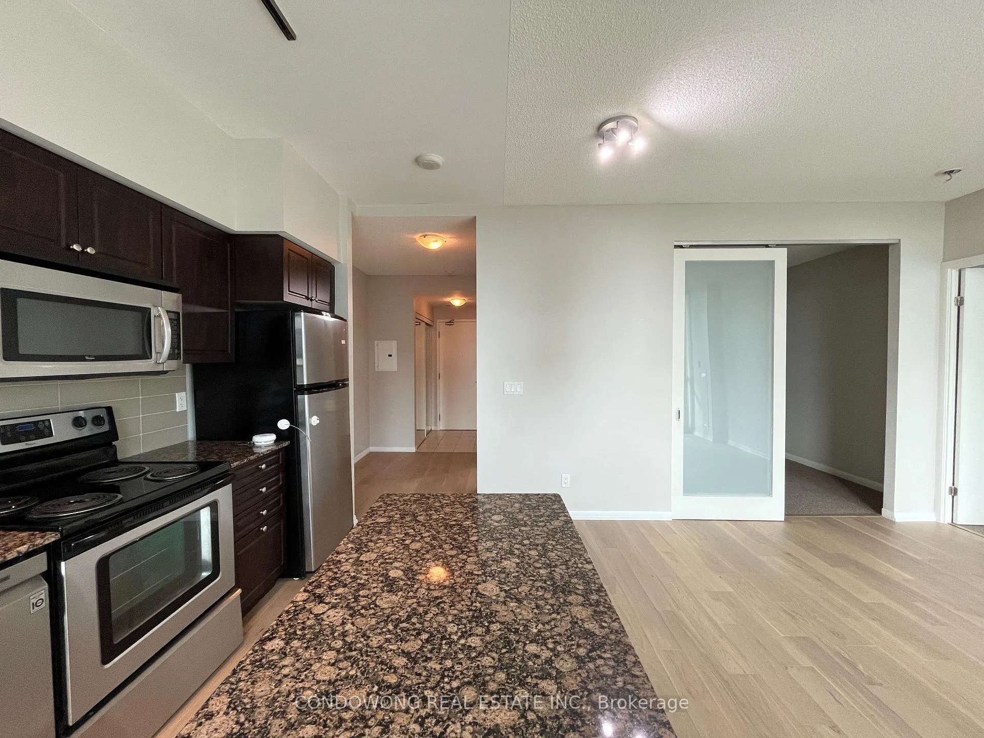 Photo 5 of Unit 1669, 209 Fort York Boulevard, Toronto, Waterfront Communities — HOMEH