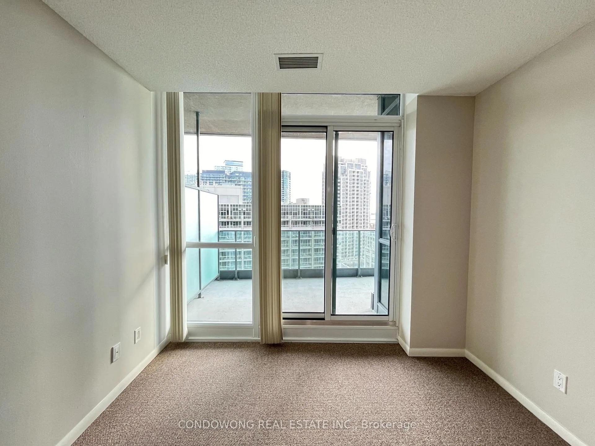 Photo 6 of Unit 1669, 209 Fort York Boulevard, Toronto, Waterfront Communities — HOMEH