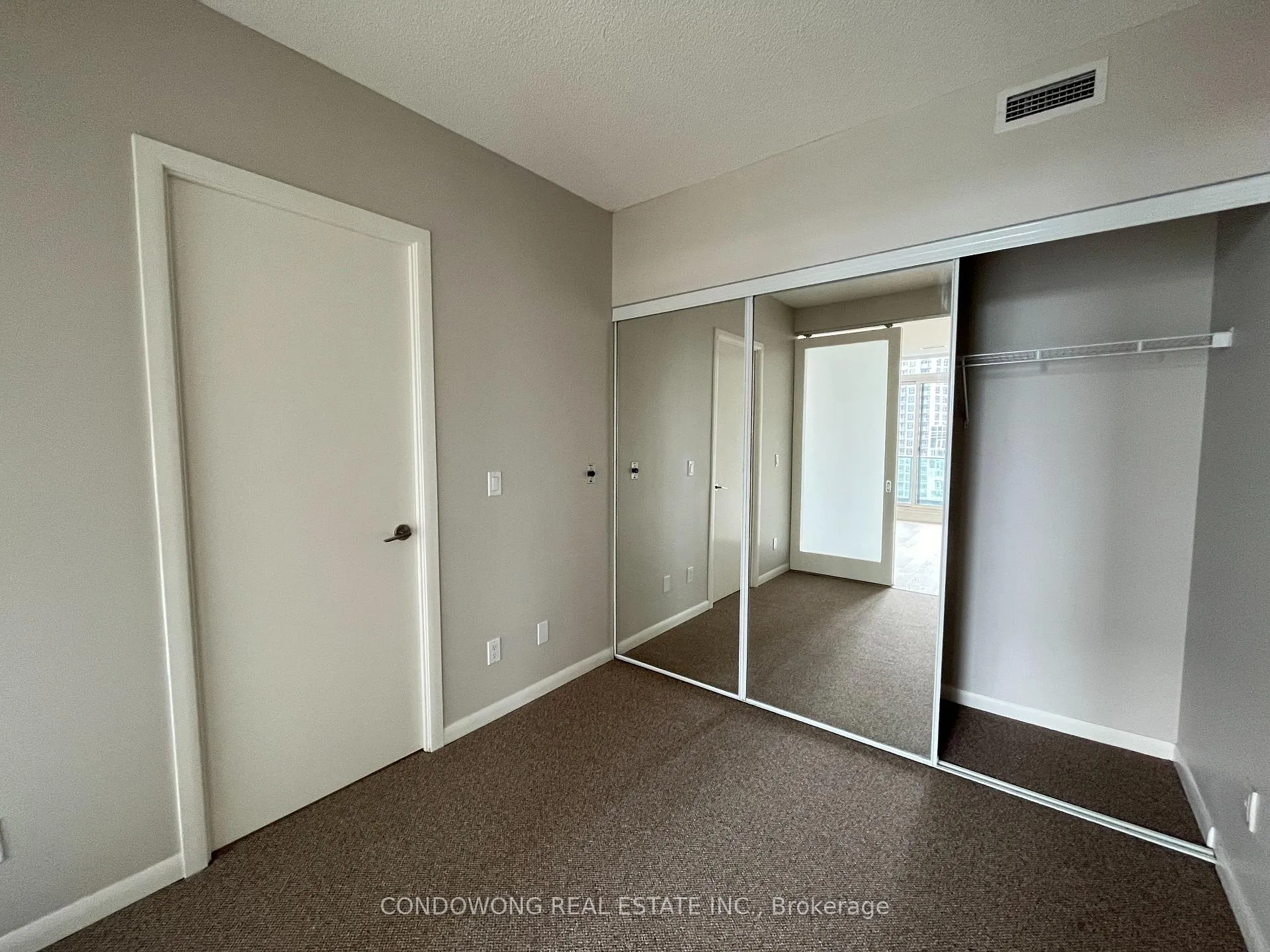 Photo 9 of Unit 1669, 209 Fort York Boulevard, Toronto, Waterfront Communities — HOMEH