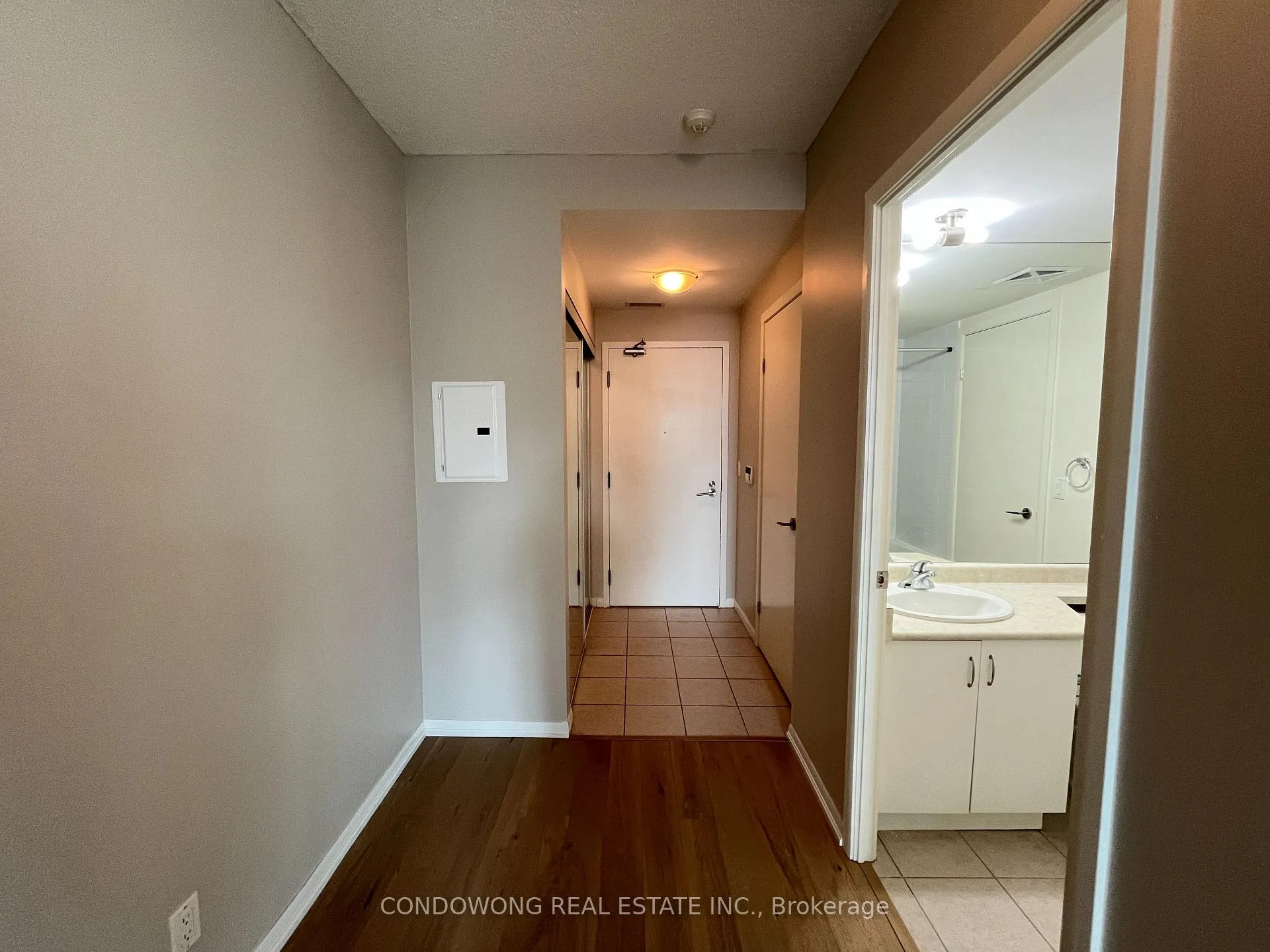 Photo 10 of Unit 1669, 209 Fort York Boulevard, Toronto, Waterfront Communities — HOMEH