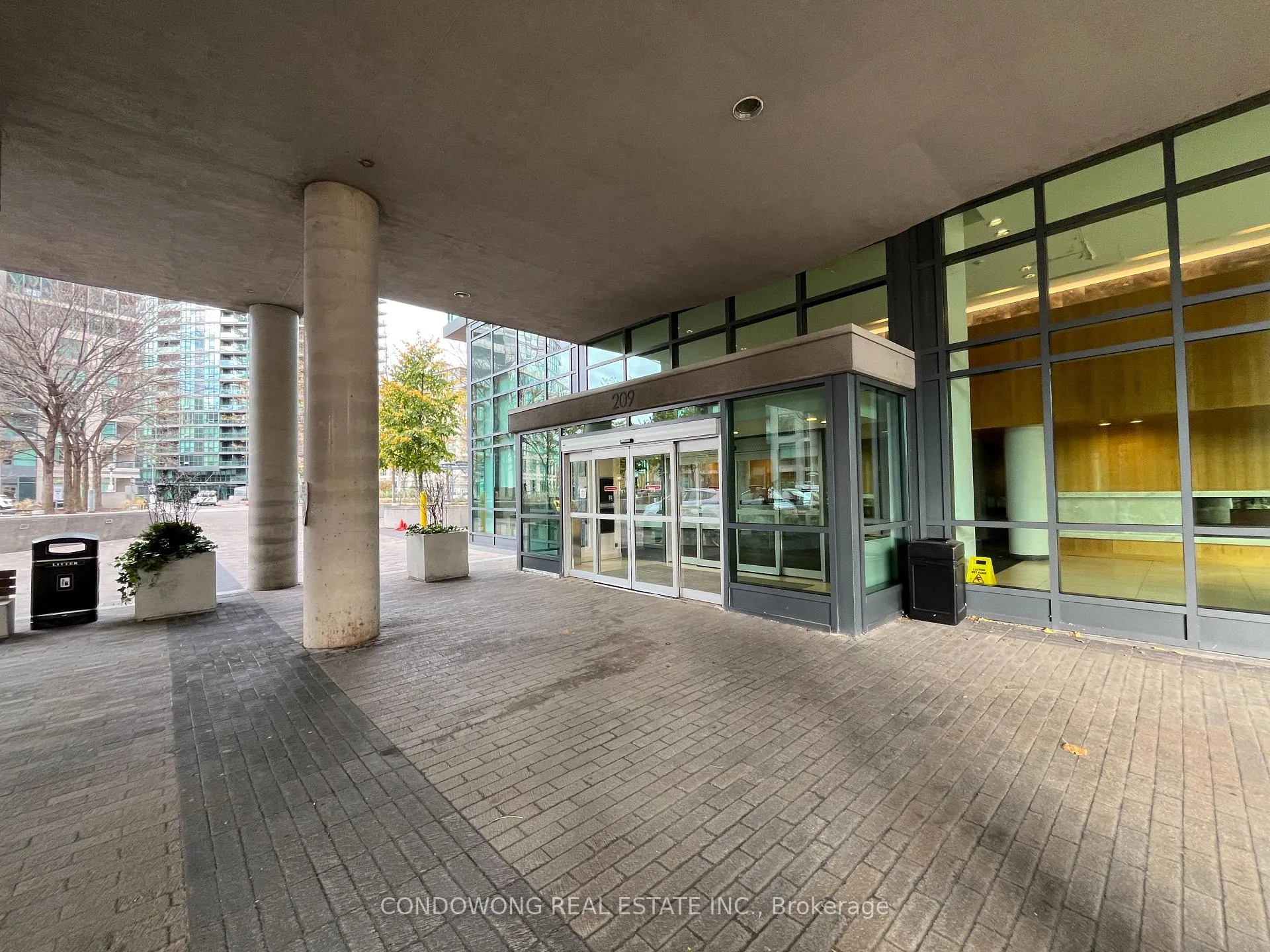 Photo 24 of Unit 1669, 209 Fort York Boulevard, Toronto, Waterfront Communities — HOMEH