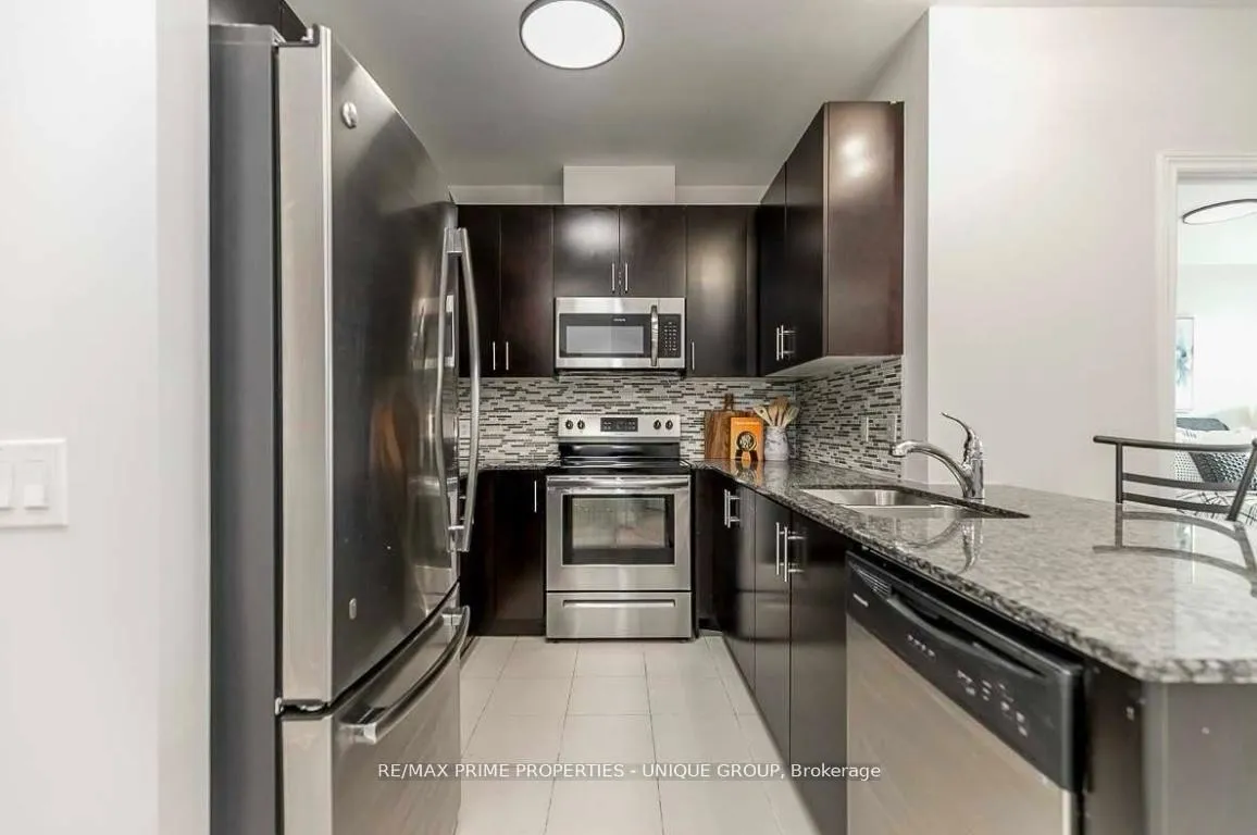 Photo 4 of Unit 417, 7325 Markham Road, Markham, Cedarwood — HOMEH
