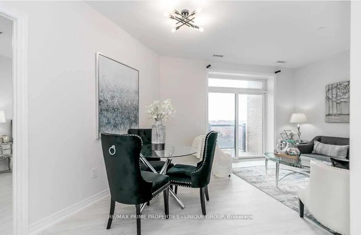 Photo 6 of Unit 417, 7325 Markham Road, Markham, Cedarwood — HOMEH