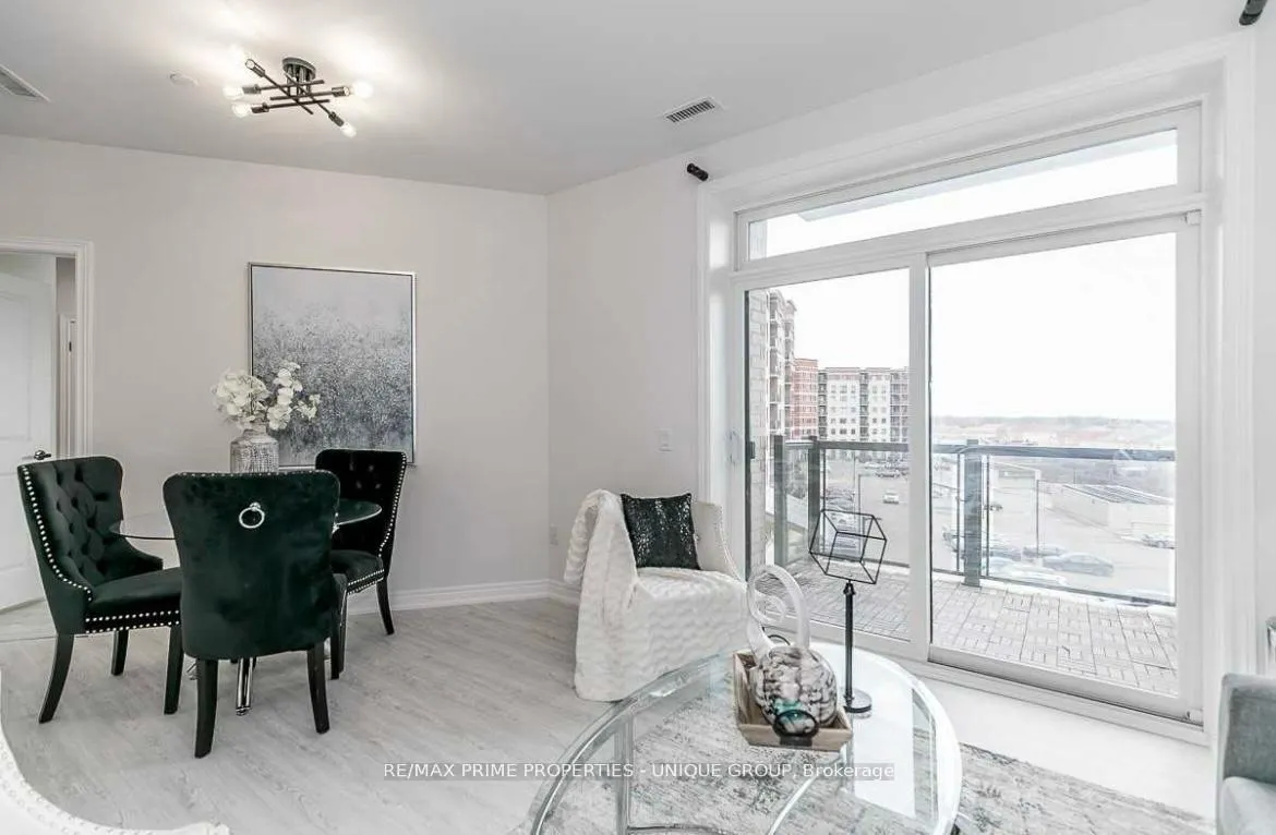 Photo 7 of Unit 417, 7325 Markham Road, Markham, Cedarwood — HOMEH