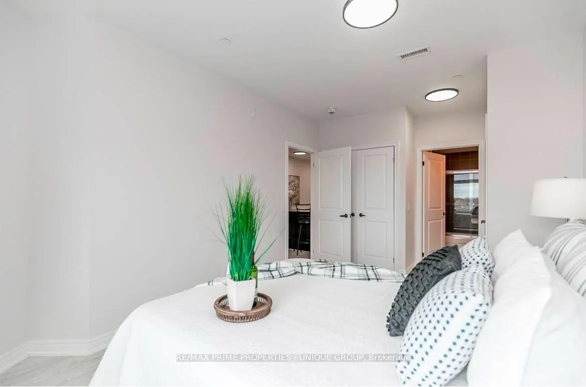 Photo 12 of Unit 417, 7325 Markham Road, Markham, Cedarwood — HOMEH