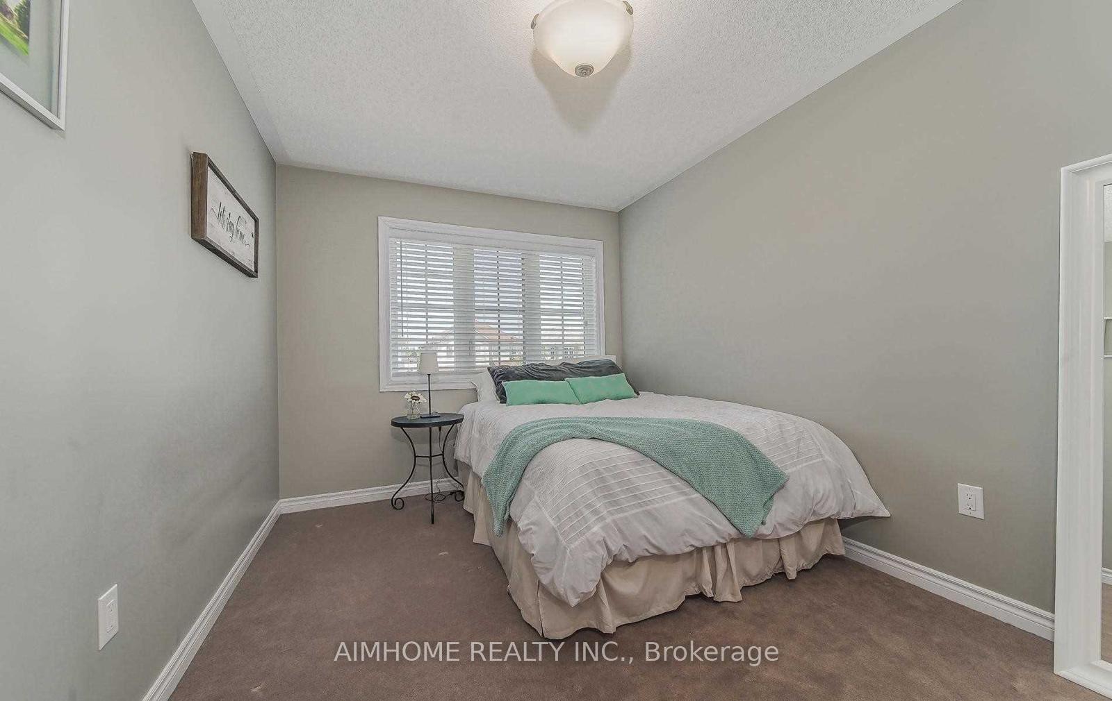 Photo 9 of 67 Lobb Court, Clarington, Bowmanville — HOMEH