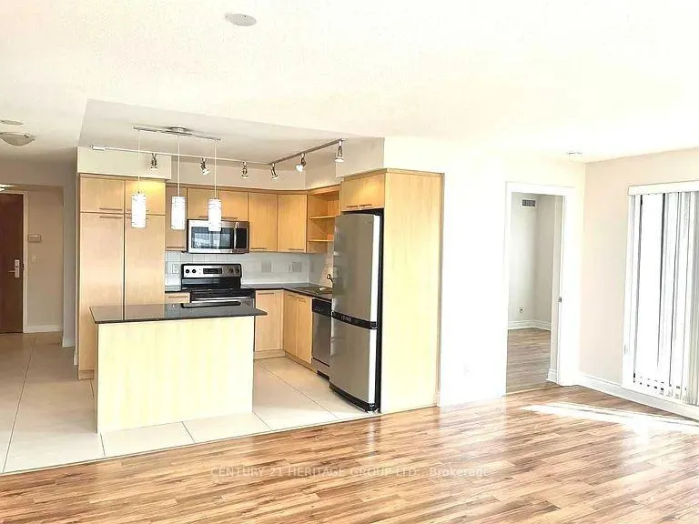 Photo 14 of Unit 1005, 39 Galleria Parkway, Markham, Commerce Valley — HOMEH