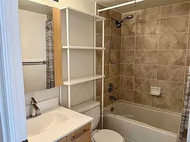 Photo 18 of Unit 1005, 39 Galleria Parkway, Markham, Commerce Valley — HOMEH