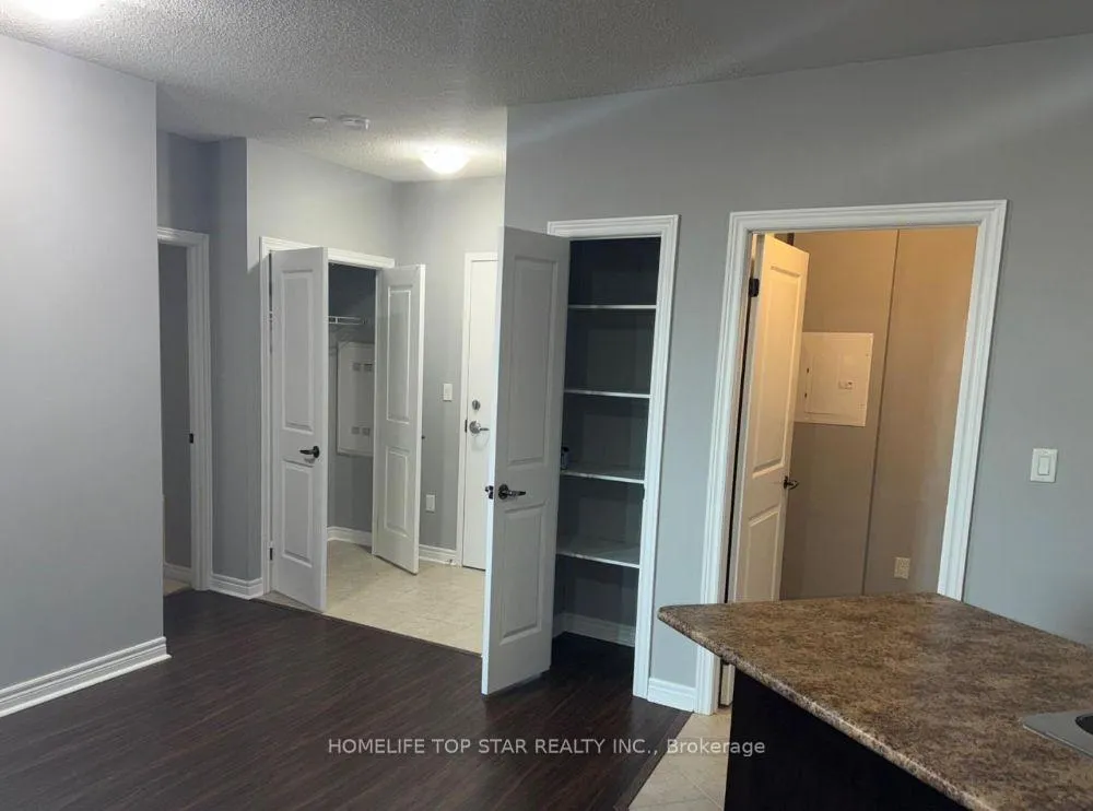 Photo 4 of Unit 110, 7400 Markham Road, Markham, Middlefield — HOMEH
