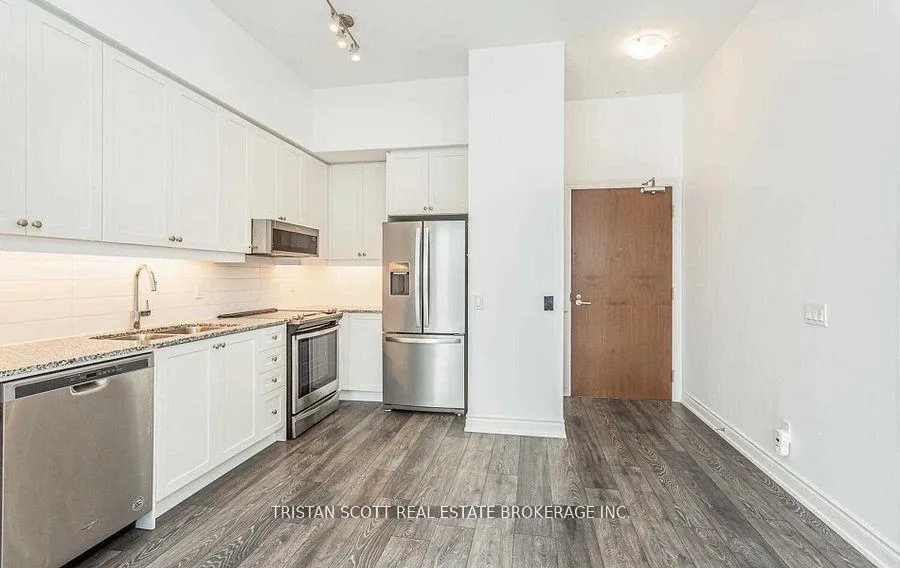 Photo 2 of Unit 102, 1050 Main Street, Milton, Dempsey — HOMEH