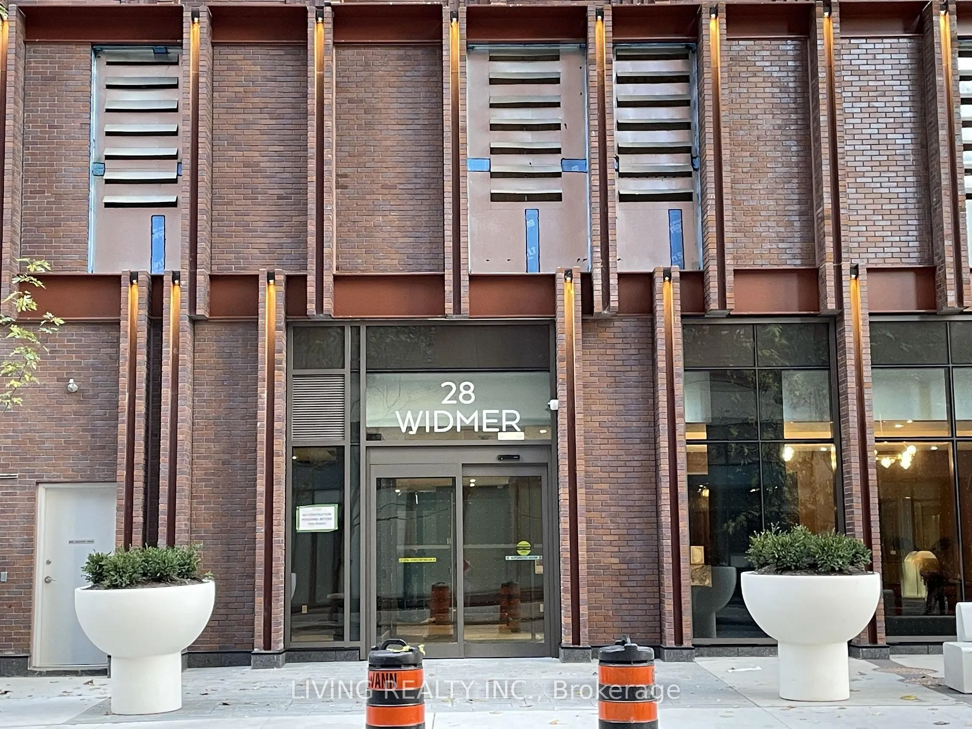 Photo 3 of Unit 4820, 28 Widmer Street, Toronto, Waterfront Communities — HOMEH