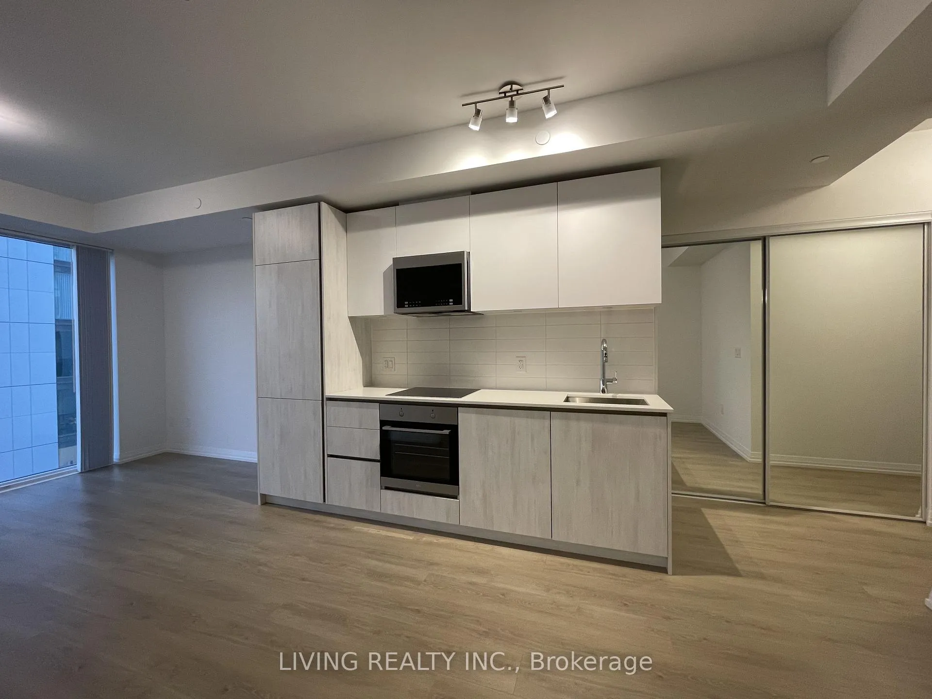 Photo 19 of Unit 4820, 28 Widmer Street, Toronto, Waterfront Communities — HOMEH