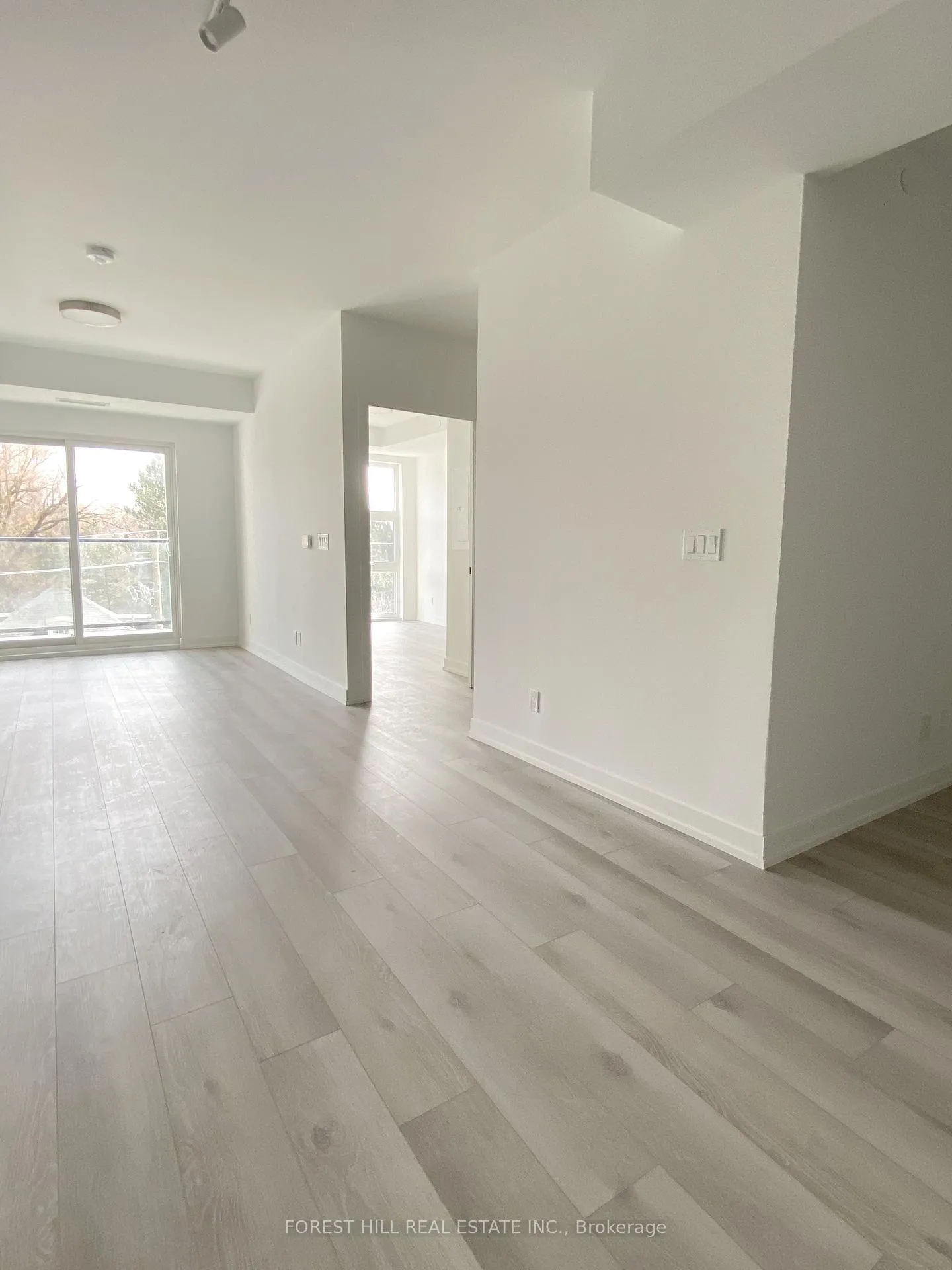 Photo 2 of Unit 507, 2000 Bathurst Street, Toronto, Humewood-Cedarvale — HOMEH