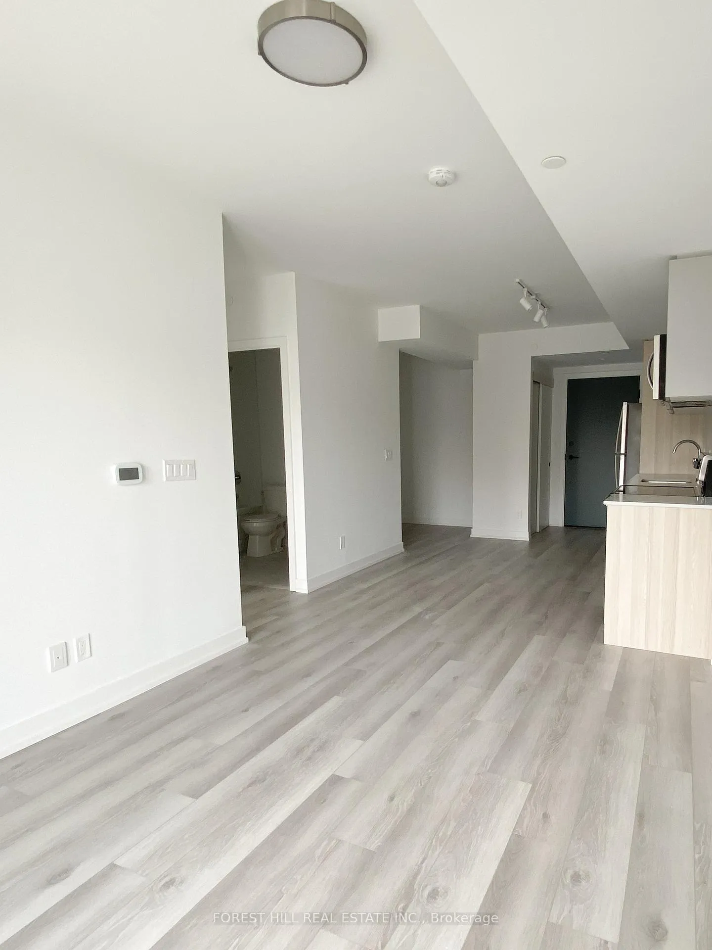 Photo 8 of Unit 507, 2000 Bathurst Street, Toronto, Humewood-Cedarvale — HOMEH