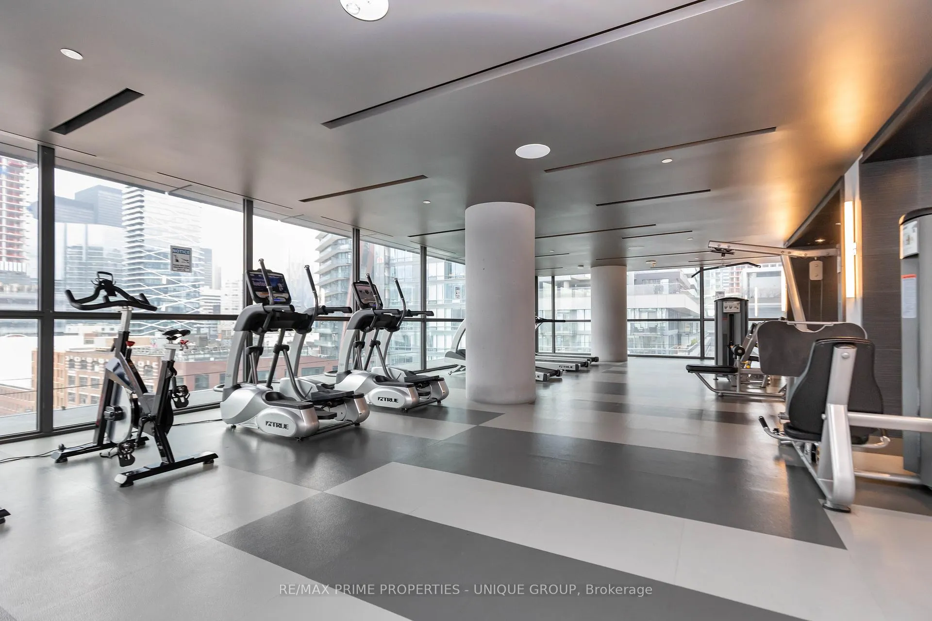 Photo 32 of Unit 1605, 290 Adelaide Street, Toronto, Waterfront Communities — HOMEH