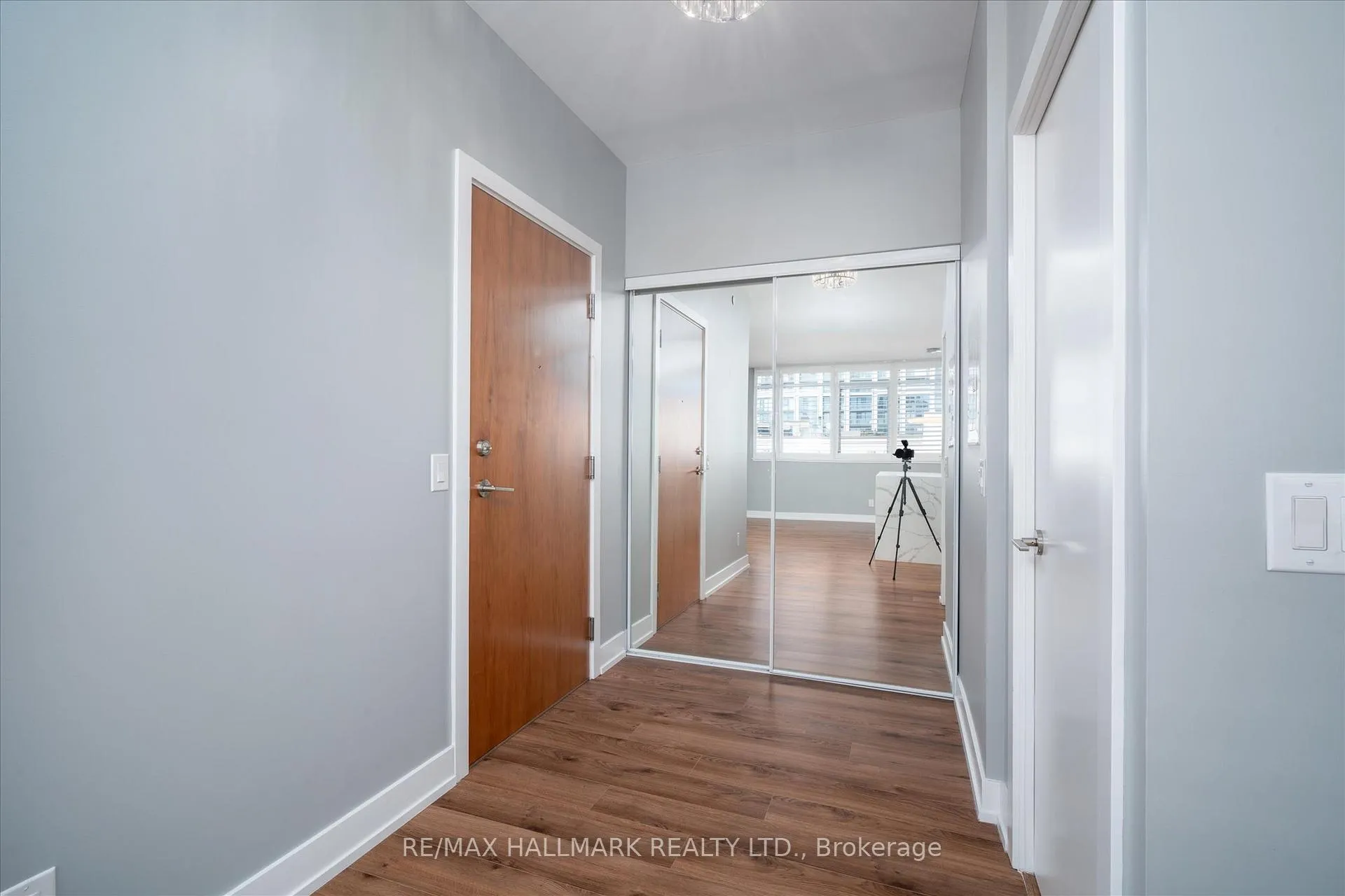 Photo 4 of Unit 208, 170 Chiltern Hill Road, Toronto, Humewood-Cedarvale — HOMEH