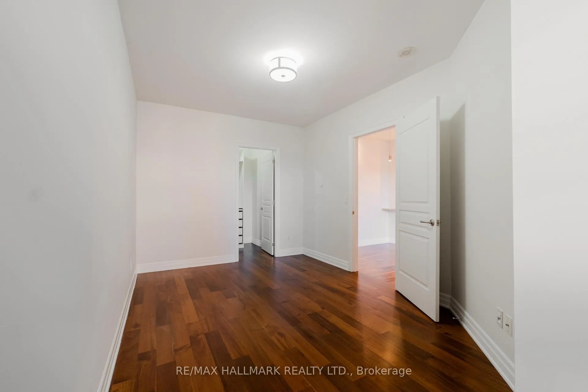 Photo 7 of Unit 407, 20 Burkebrook Place, North York, Bridle Path-Sunnybrook-York Mills — HOMEH