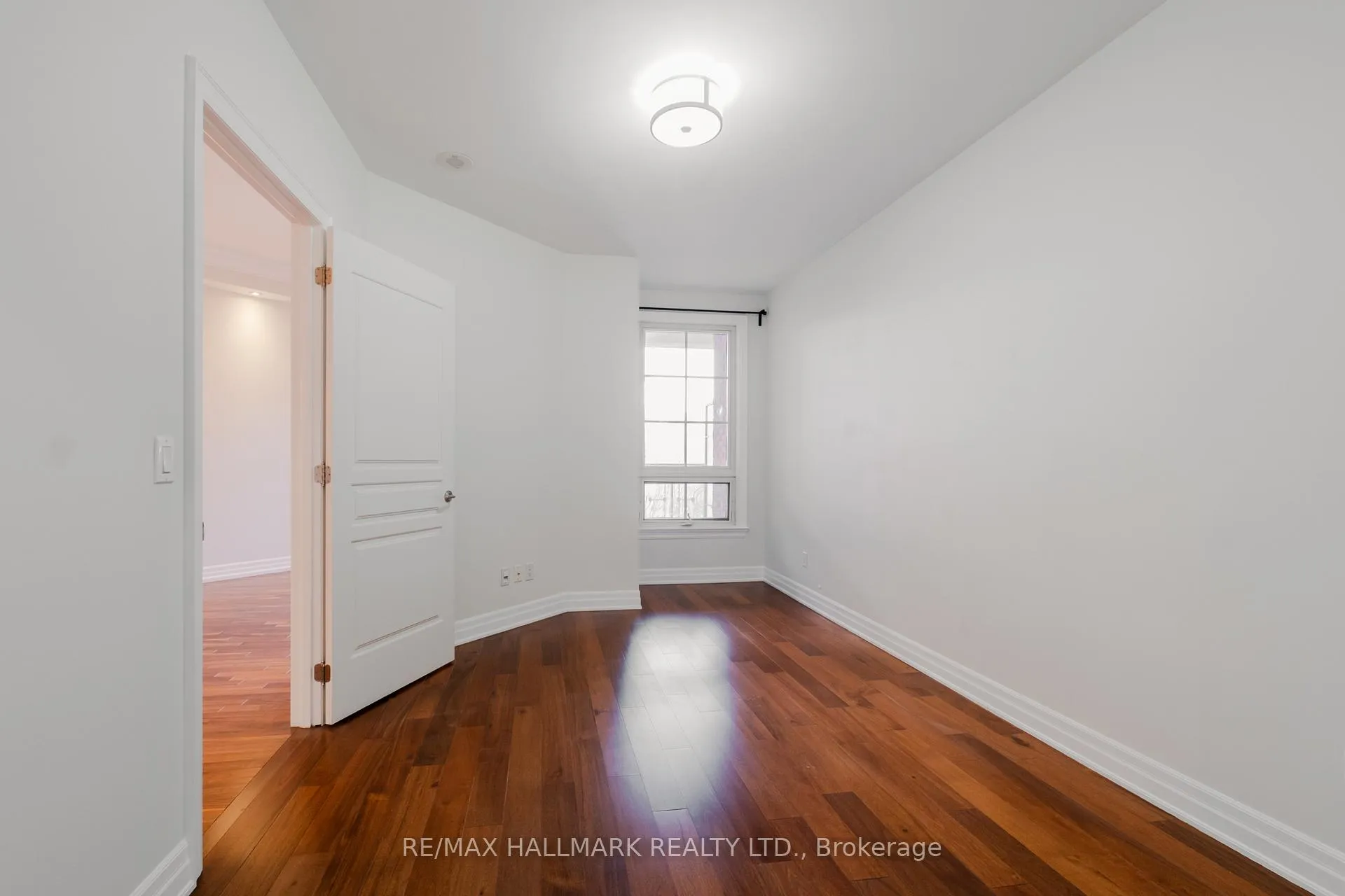 Photo 8 of Unit 407, 20 Burkebrook Place, North York, Bridle Path-Sunnybrook-York Mills — HOMEH