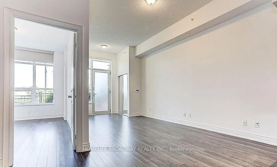 Photo 5 of Unit TH#109, 38 Cedarland Drive, Markham, Unionville — HOMEH
