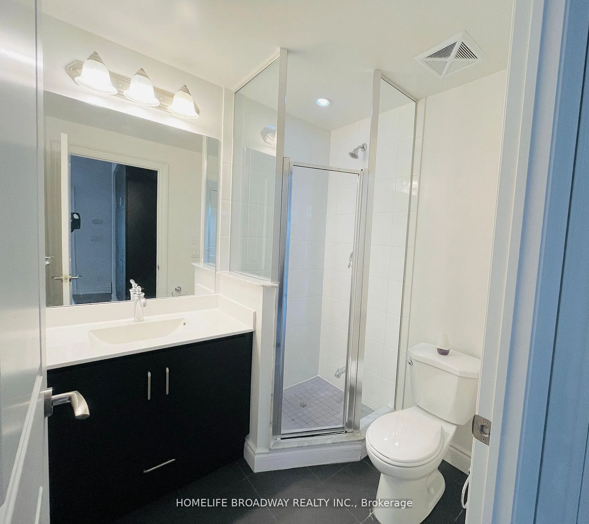 Photo 6 of Unit TH#109, 38 Cedarland Drive, Markham, Unionville — HOMEH