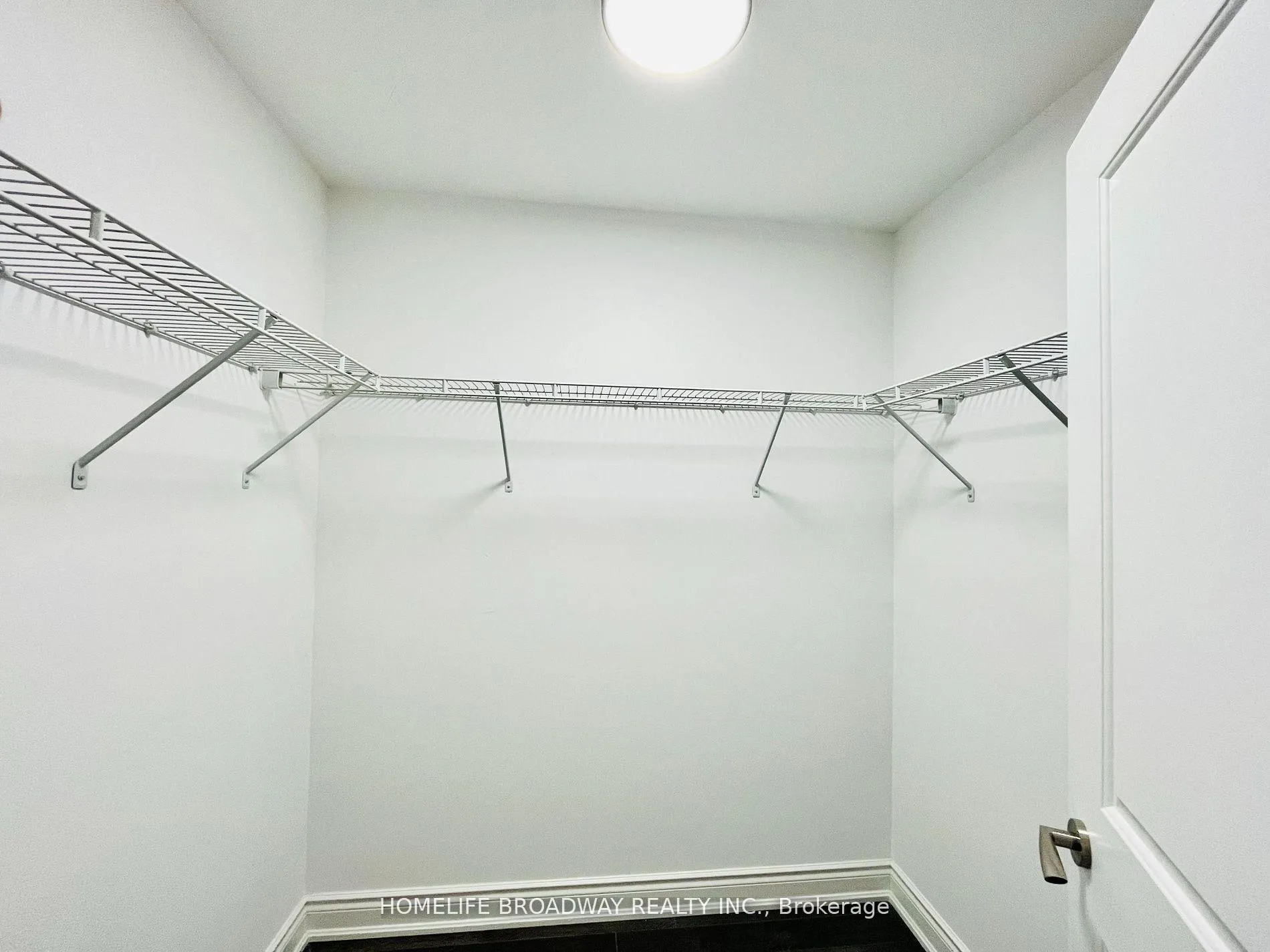 Photo 11 of Unit TH#109, 38 Cedarland Drive, Markham, Unionville — HOMEH