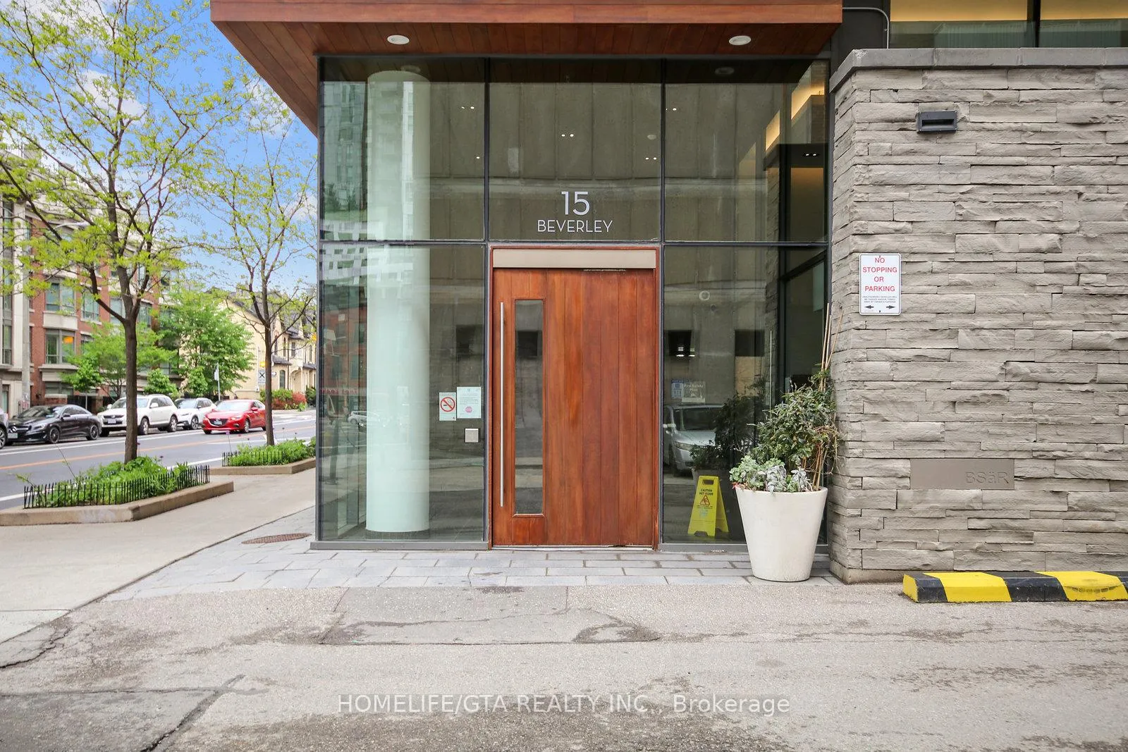 Photo 5 of Unit 709, 15 Beverley Street, Toronto, Kensington-Chinatown — HOMEH