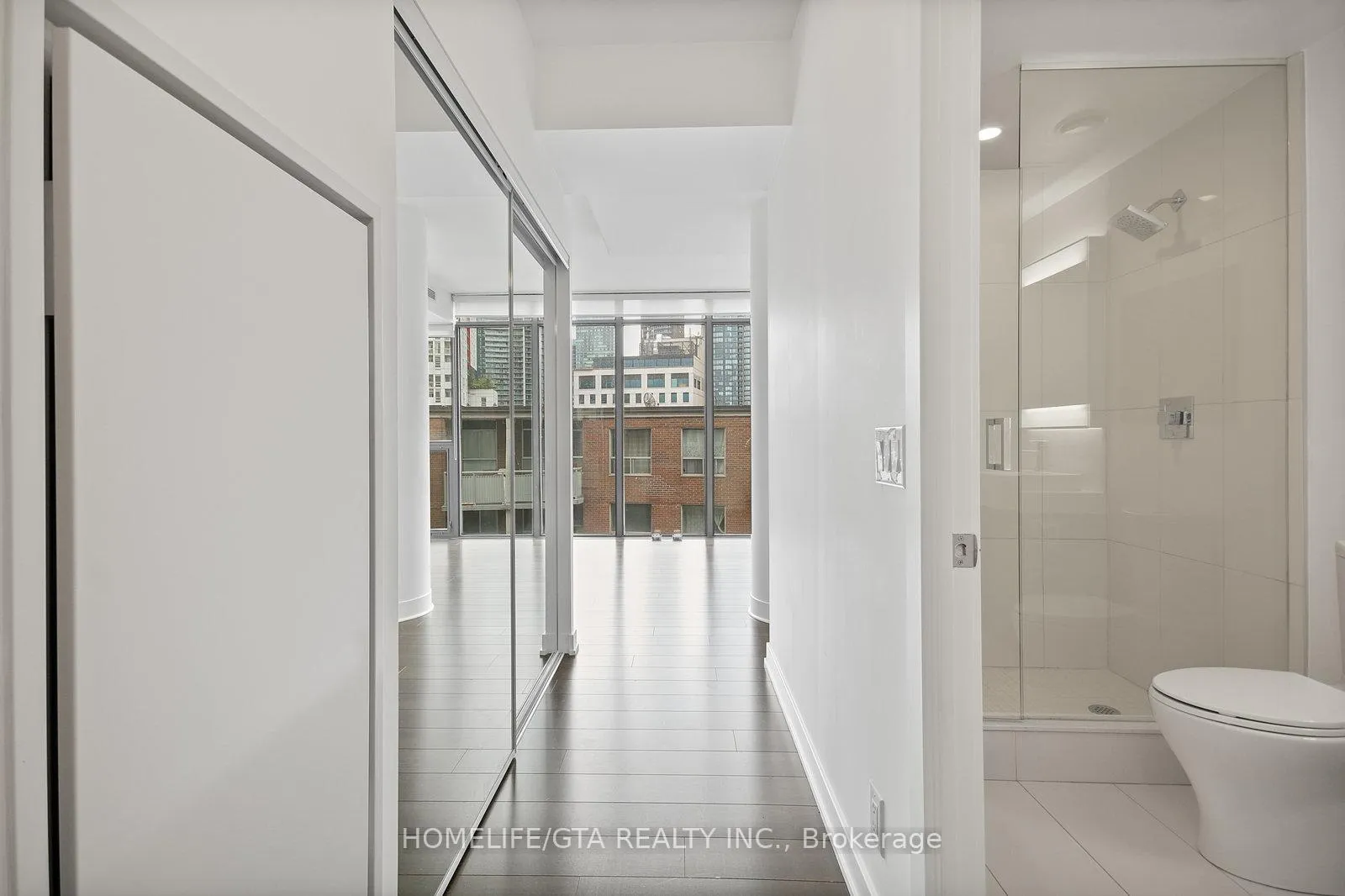 Photo 6 of Unit 709, 15 Beverley Street, Toronto, Kensington-Chinatown — HOMEH