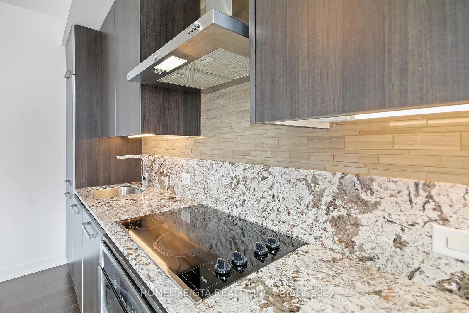 Photo 14 of Unit 709, 15 Beverley Street, Toronto, Kensington-Chinatown — HOMEH