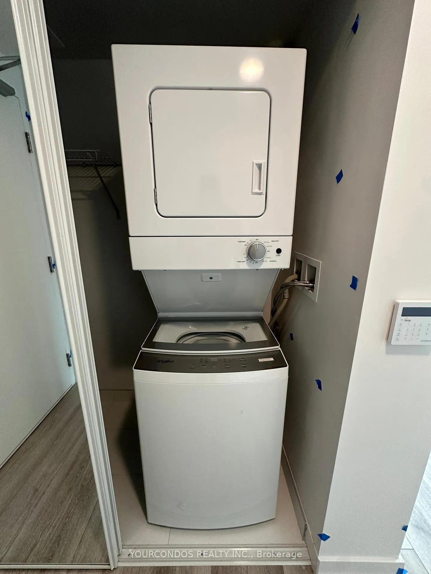 Photo 10 of Unit 2114, 230 Simcoe Street, Toronto, Kensington-Chinatown — HOMEH