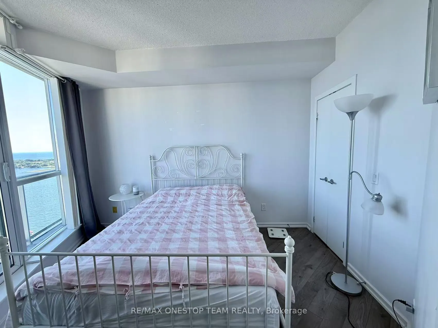 Photo 9 of Unit 3305, 208 Queens Quay W, Toronto, Waterfront Communities — HOMEH