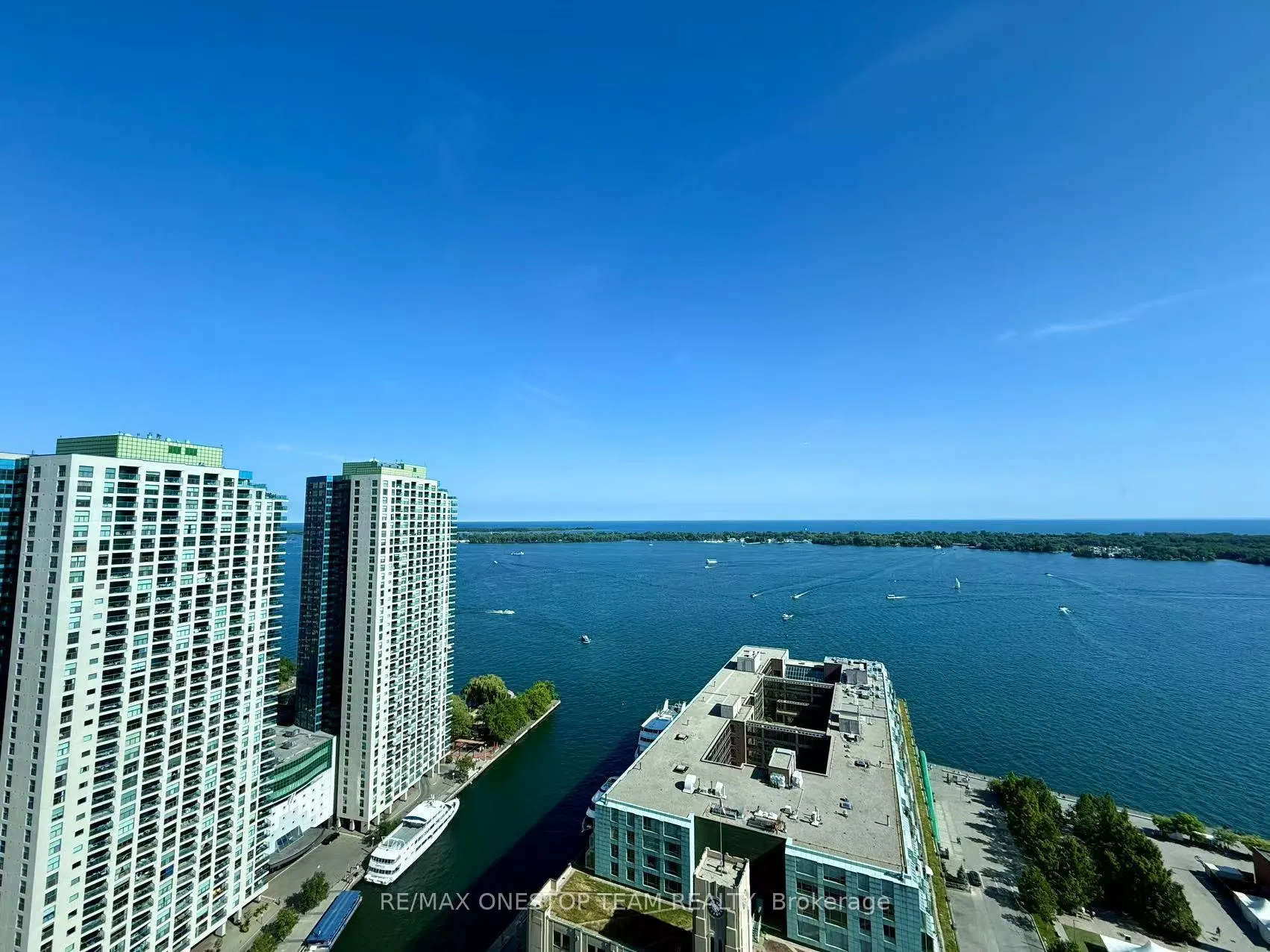 Photo 16 of Unit 3305, 208 Queens Quay W, Toronto, Waterfront Communities — HOMEH