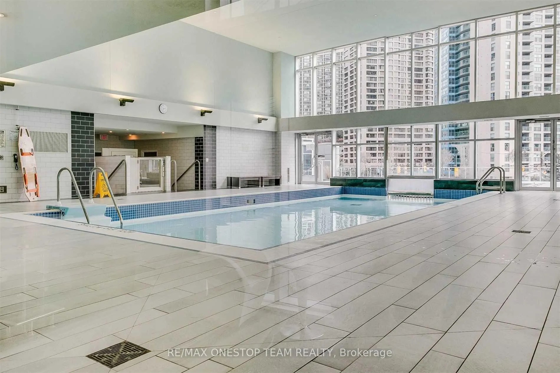 Photo 19 of Unit 3305, 208 Queens Quay W, Toronto, Waterfront Communities — HOMEH