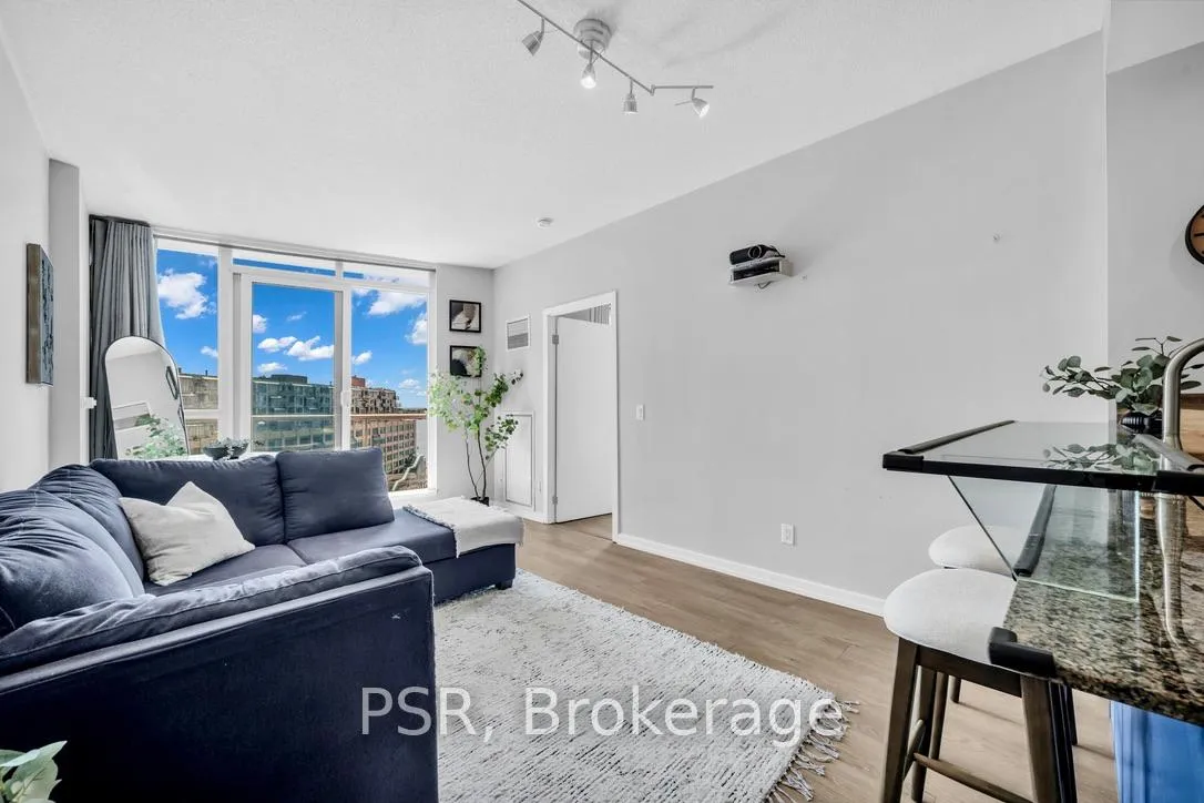 Photo 7 of Unit 1206, 218 Queens Quay W, Toronto, Waterfront Communities — HOMEH