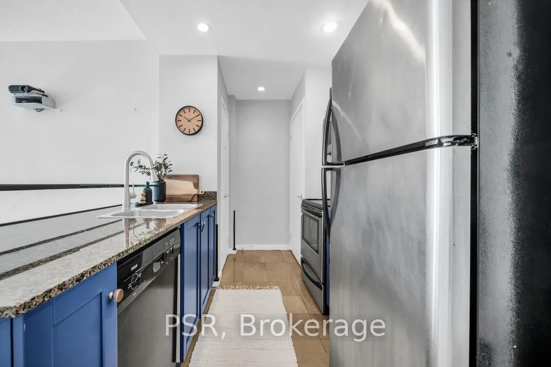 Photo 13 of Unit 1206, 218 Queens Quay W, Toronto, Waterfront Communities — HOMEH