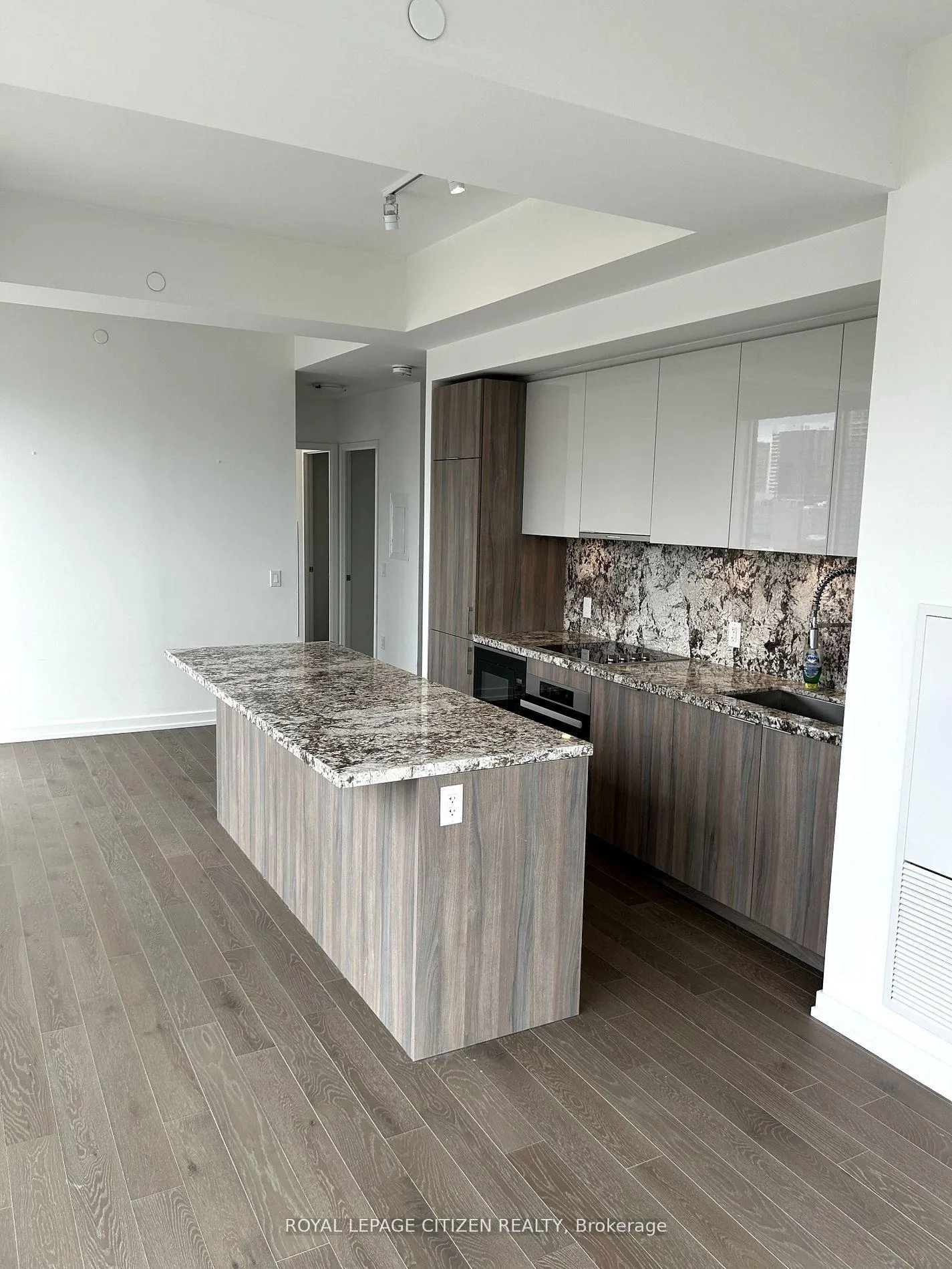 Photo 10 of Unit 2501, 158 Front St Street E, Toronto, Moss Park — HOMEH