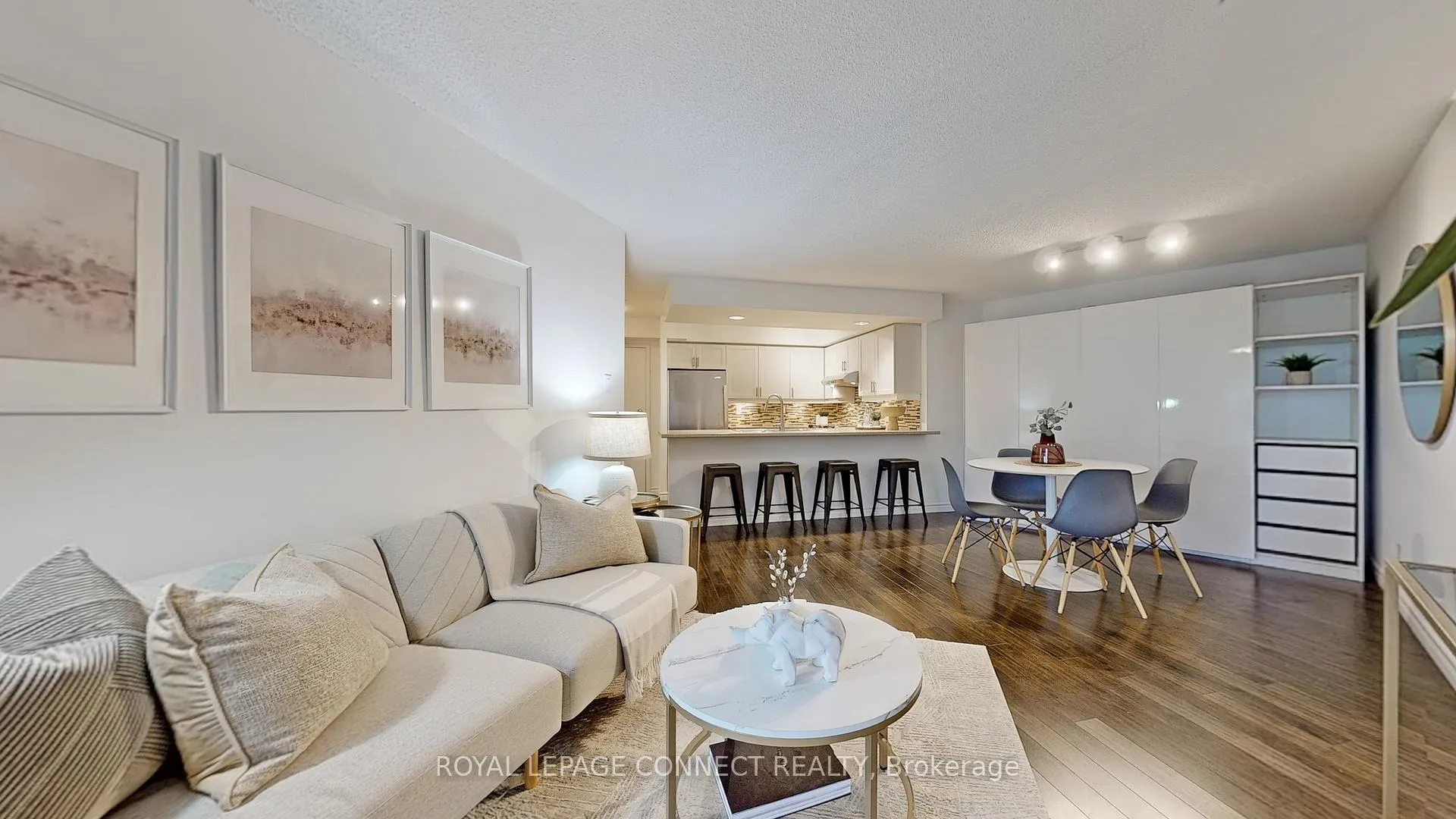 Photo 7 of Unit 601, 801 King Street, Toronto, Niagara — HOMEH