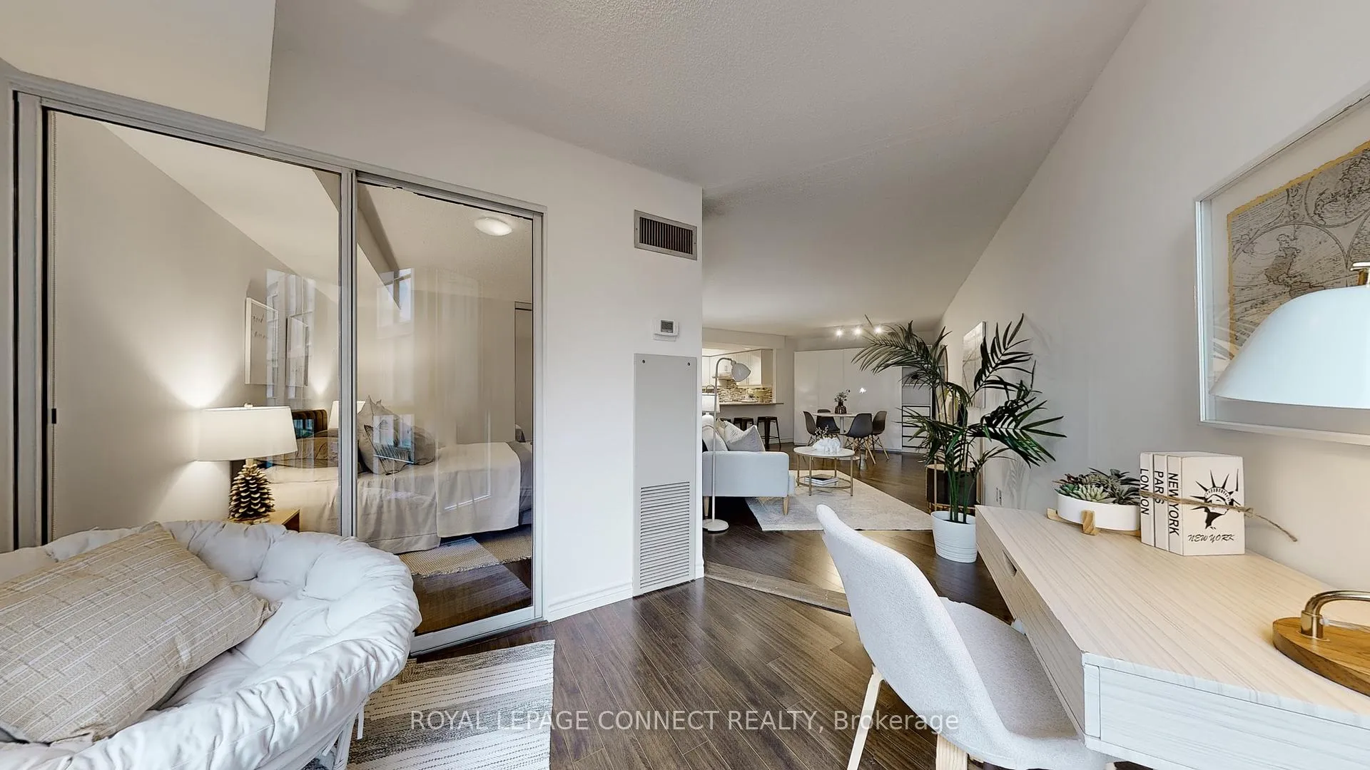 Photo 11 of Unit 601, 801 King Street, Toronto, Niagara — HOMEH